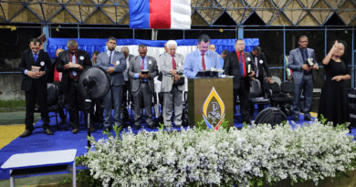 Igreja é chamada a viver disponível para o Espírito Santo na abertura do Aviva 2023.