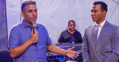 Prefeito Renato Filho e o vereador Tayronne Henrique.