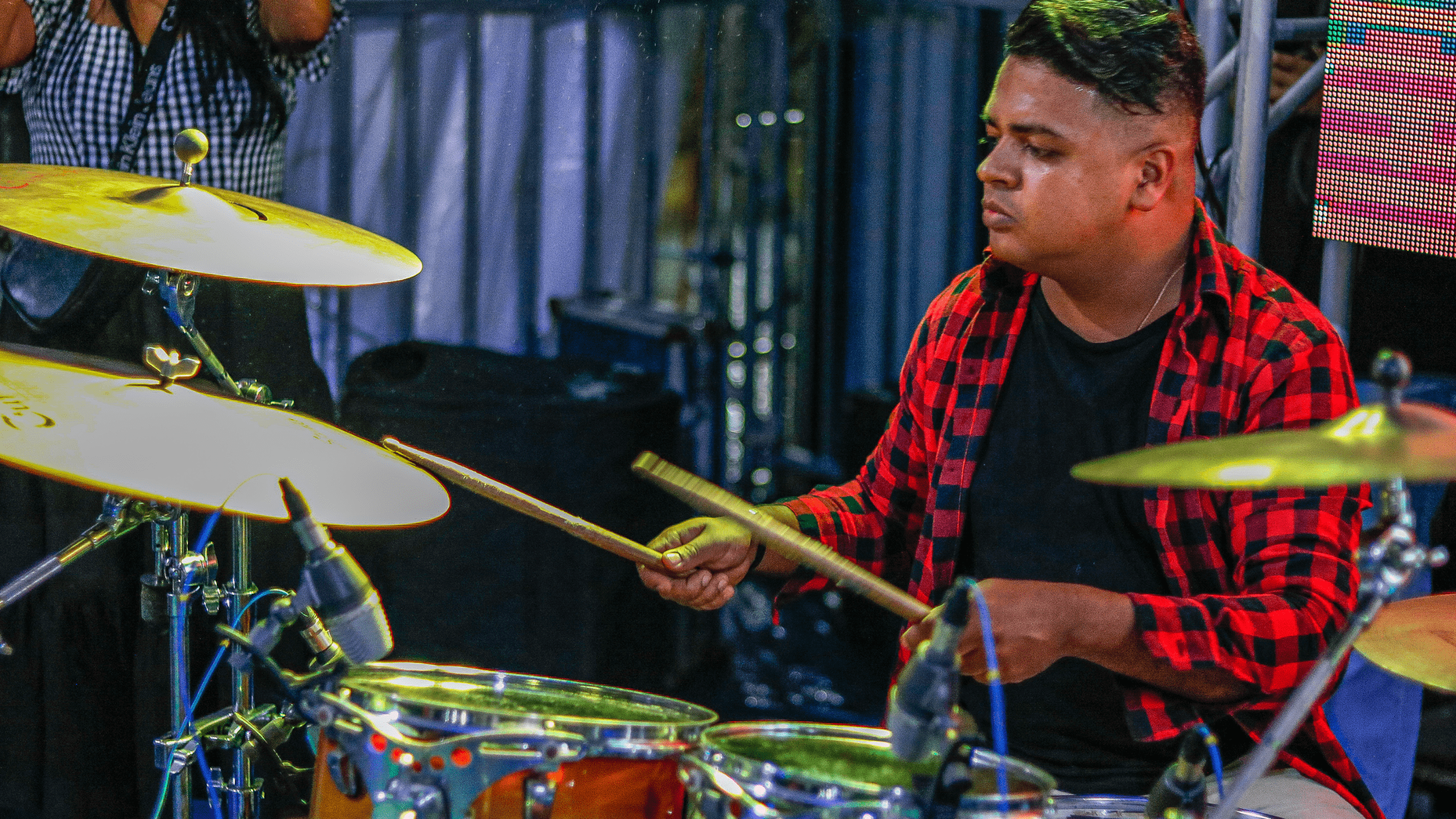 Vereador Tayronne Henrique oferece culto de ação de graças.