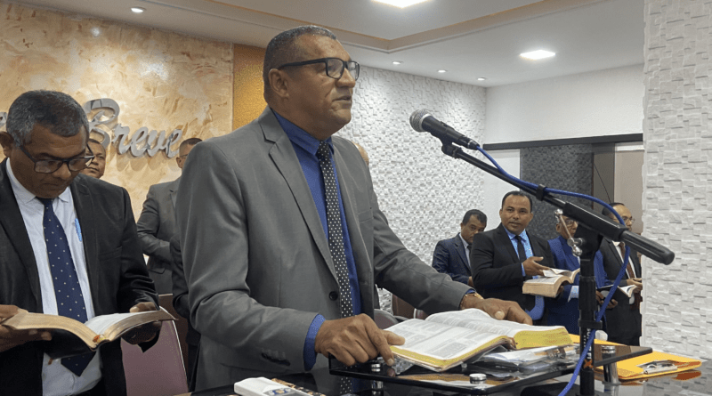 Culto de doutrina: Deus é o guarda fiel do seu povo.