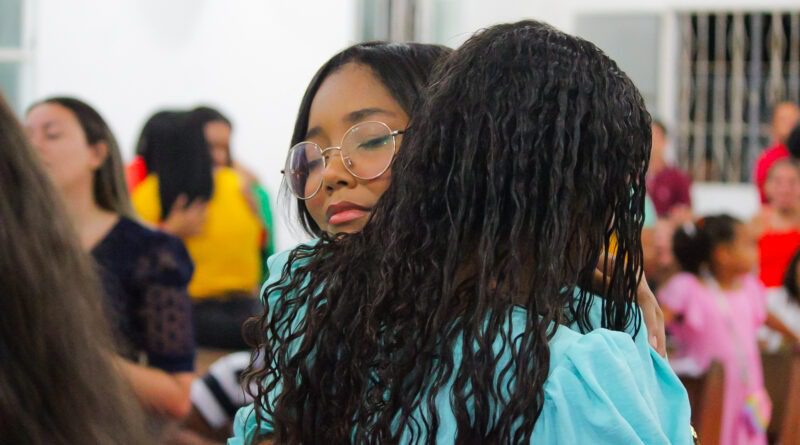 21° aniversário do departamento de jovens Vivendo com Cristo é celebrado em Santa Luzia – Imagem: Pedro Lucas