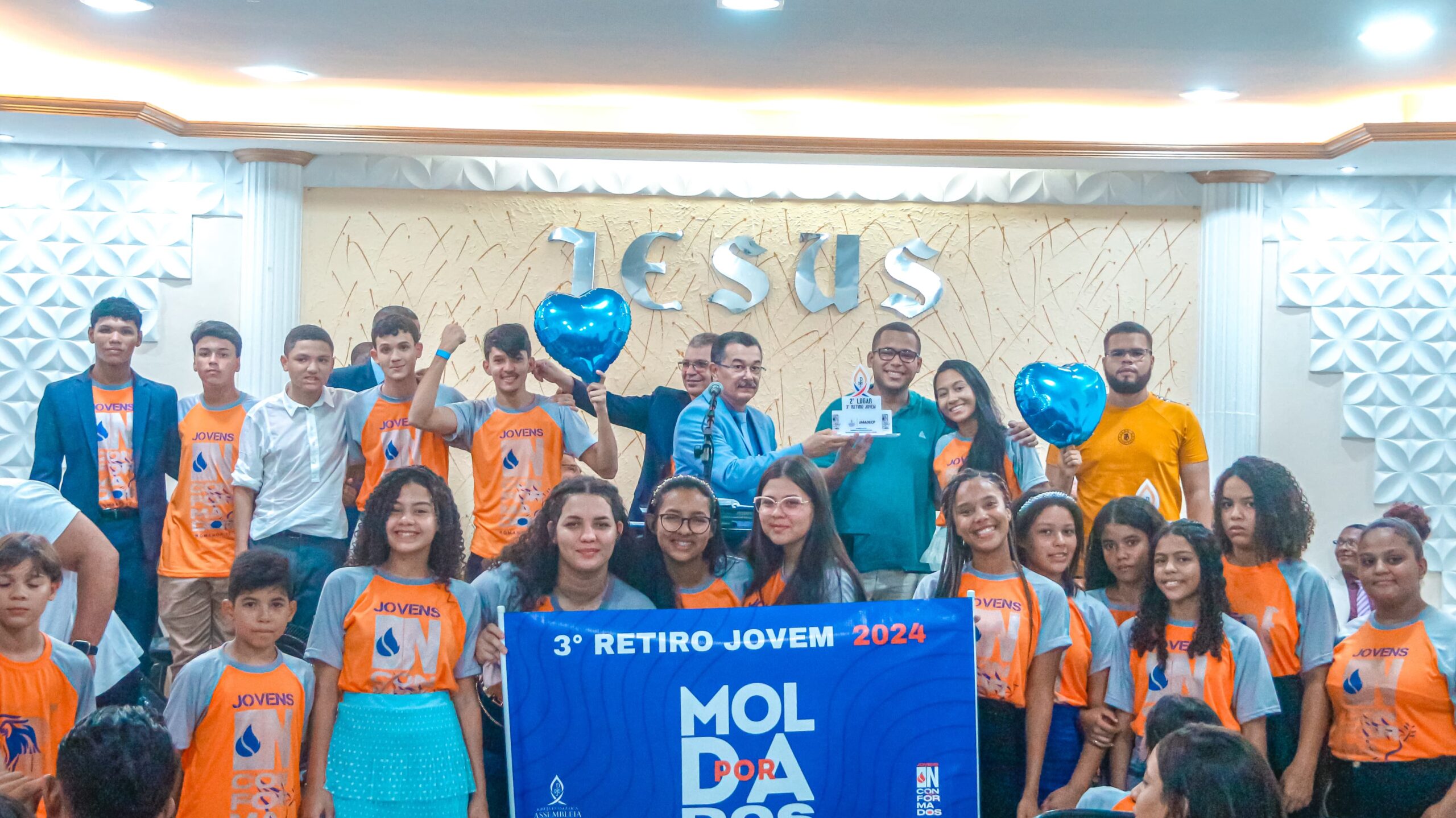 Jovens são batizados no Espírito Santo e profetizam no encerramento do 3º Retiro – Imagem: Anderson Siqueira/Mídia AD Chã do Pilar