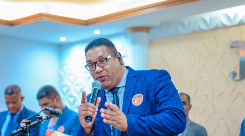 Jovens são batizados no Espírito Santo e profetizam no encerramento do 3º Retiro – Imagem: Anderson Siqueira/Mídia AD Chã do Pilar