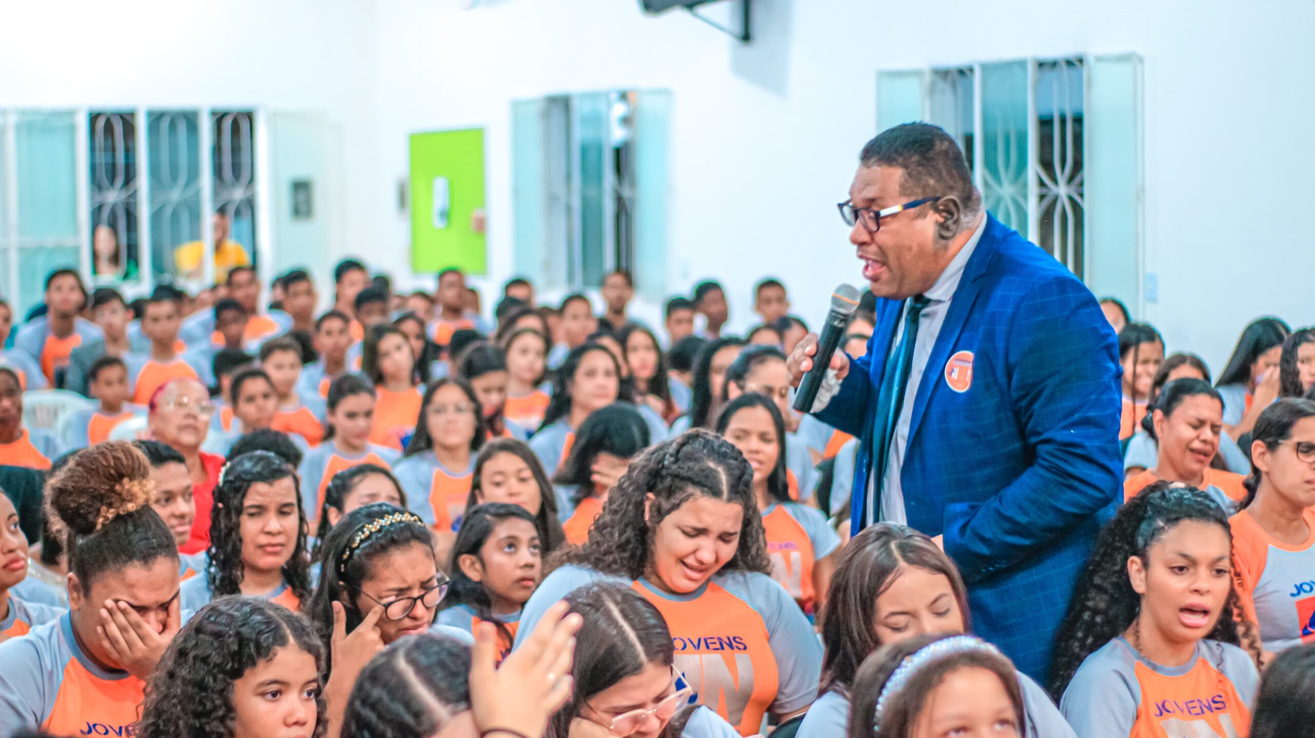 Jovens são batizados no Espírito Santo e profetizam no encerramento do 3º Retiro – Imagem: Anderson Siqueira/Mídia AD Chã do Pilar