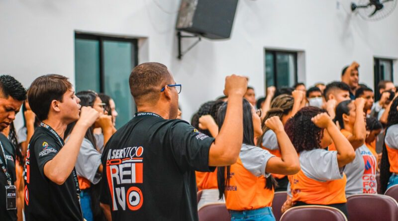 AD Chã do Pilar realiza culto de gratidão pelos dois anos do departamento de mídia – Imagem: Anderson Siqueira, Iasmin Oliveira/Mídia AD Chã do Pilar