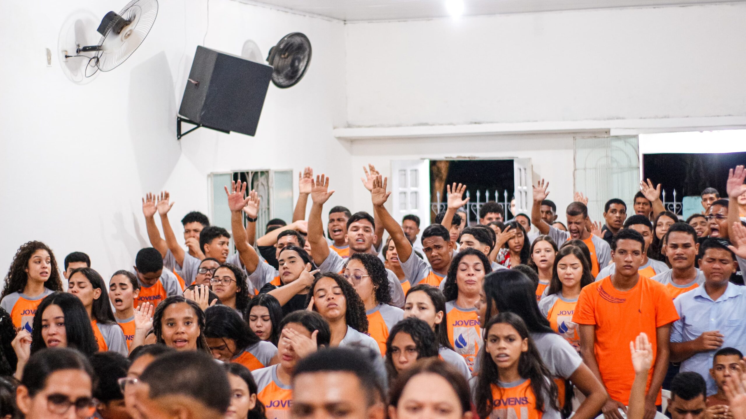 Duas pessoas retornaram para Cristo no 1° Encontro Jovem de 2024 – Imagem: Anderson Siqueira/Mídia AD Chã do Pilar
