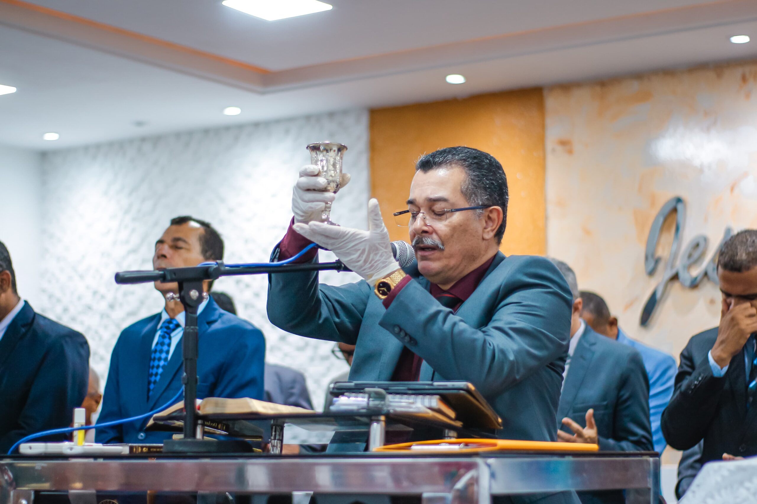 “Arrependei-vos dos vossos pecados” é tema da ministração da Santa Ceia de abril – Imagem: Anderson Siqueira/Mídia AD Chã do Pilar “Arrependei-vos dos vossos pecados” é tema da ministração da Santa Ceia de abril – Imagem: Anderson Siqueira/Mídia AD Chã do Pilar