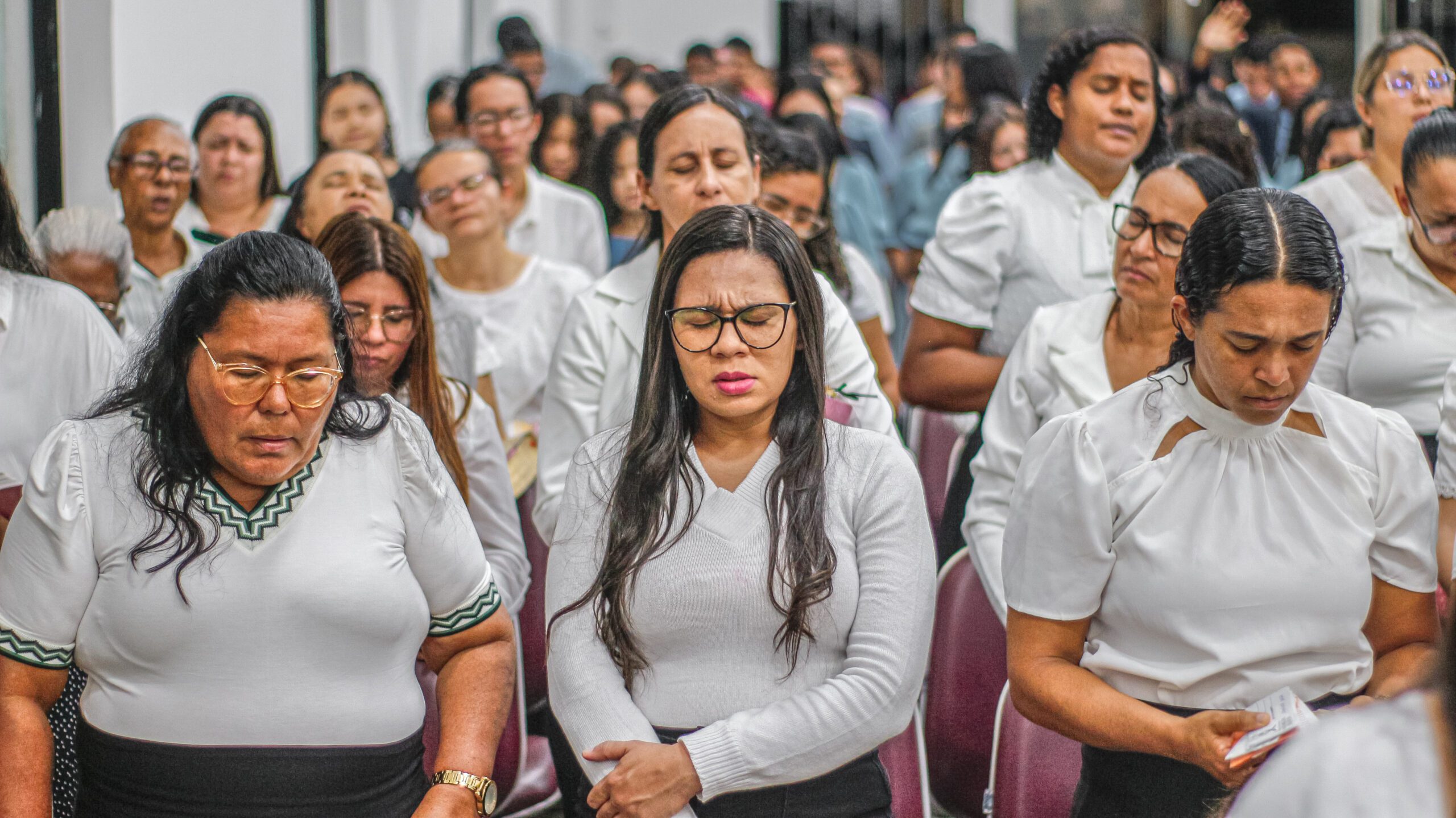 Santa Ceia: pastor Cláudio ministra sobre como ser amigo de Deus em Cristo Jesus – Imagem: Anderson Siqueira/Mídia AD Chã do Pilar