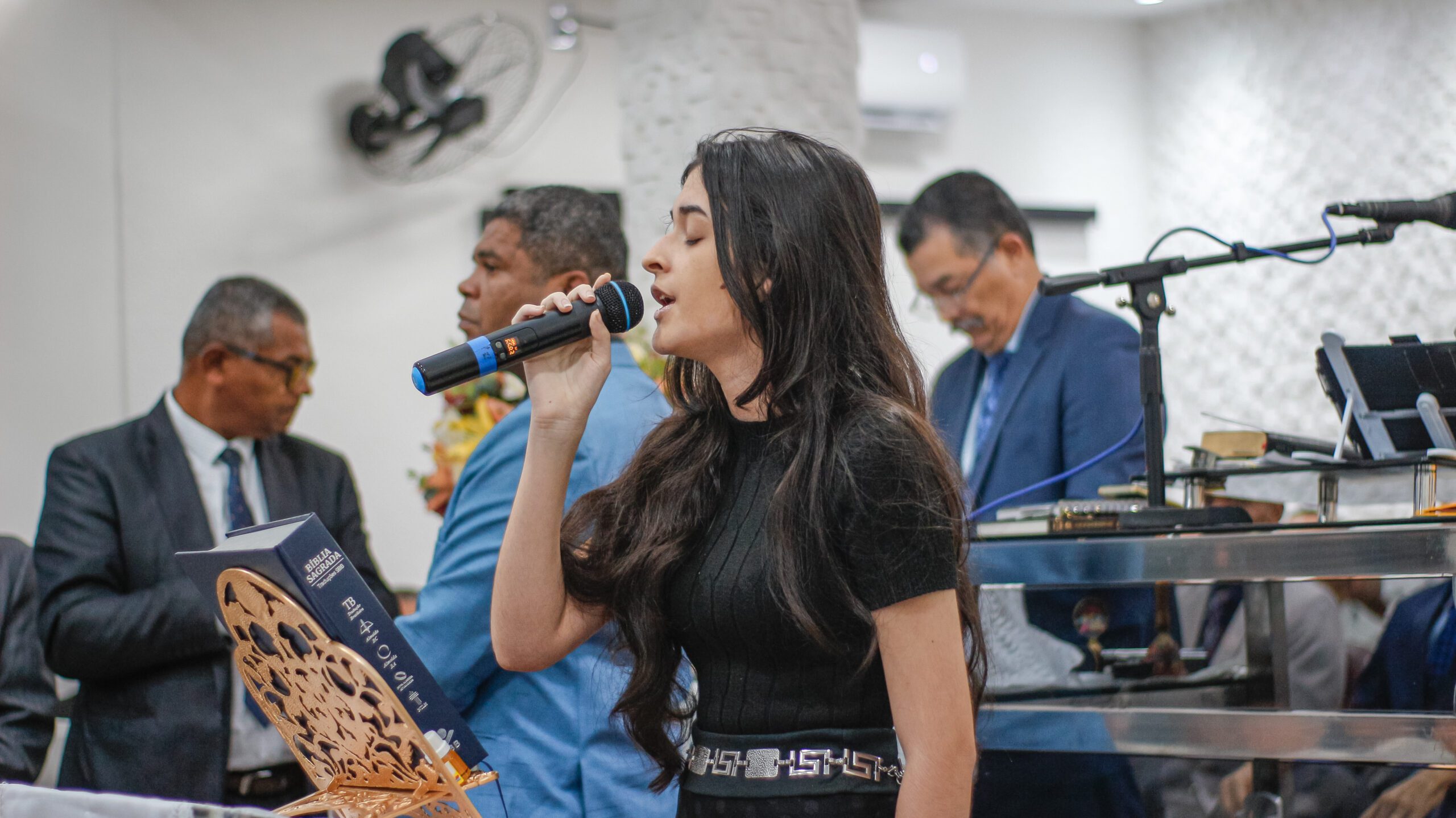 Santa Ceia: “quando erramos o nome de Cristo é quem sofre”, afirma pastor Cláudio – Imagem: Anderson Siqueira/Mídia AD Chã do Pilar