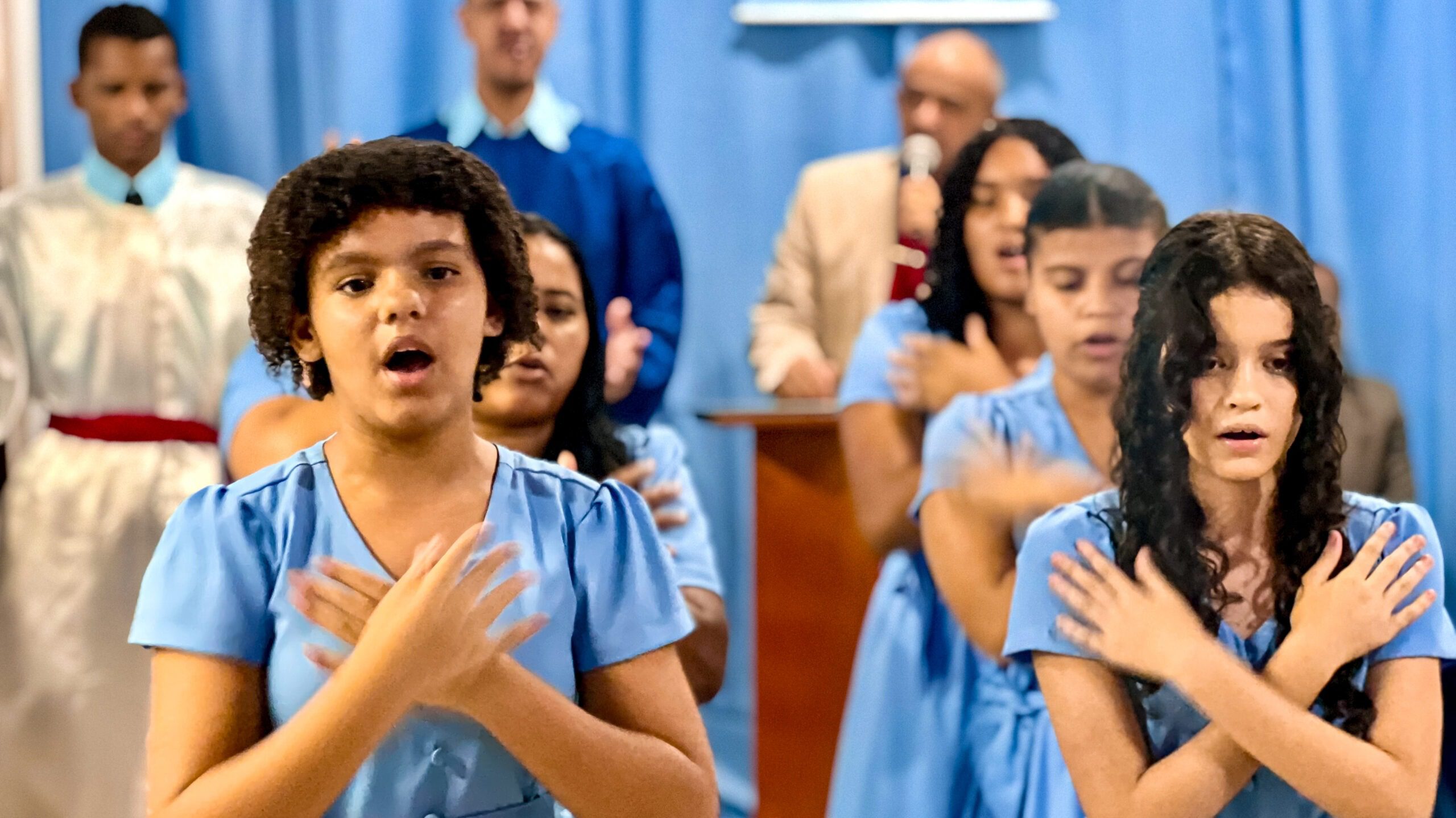 Congregação Cruzeiro: Departamento de jovens realiza culto de ação de graças pelo 6º aniversário - Imagem: Ruan Lourenço/ADCOM