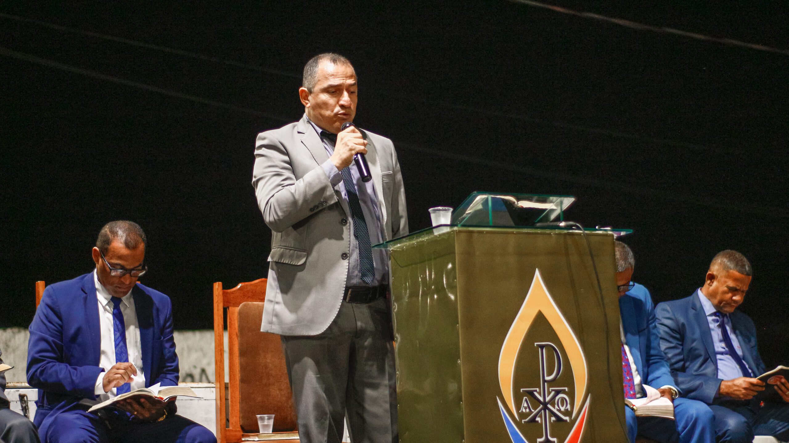 SEMADECP: Duas pessoas aceitam a Jesus na Cruzada Evangelística realizada pela Secretaria de Missões – Imagem: Anderson Siqueira/ADCOM