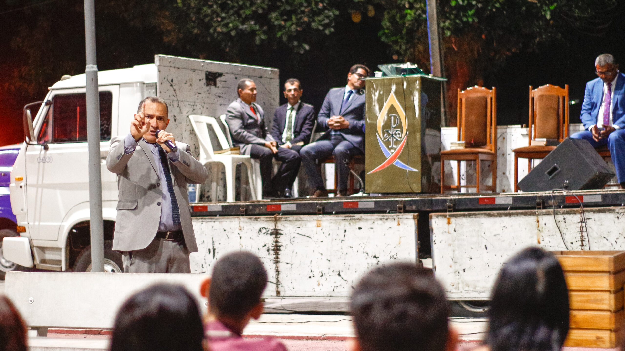SEMADECP: Duas pessoas aceitam a Jesus na Cruzada Evangelística realizada pela Secretaria de Missões – Imagem: Anderson Siqueira/ADCOM