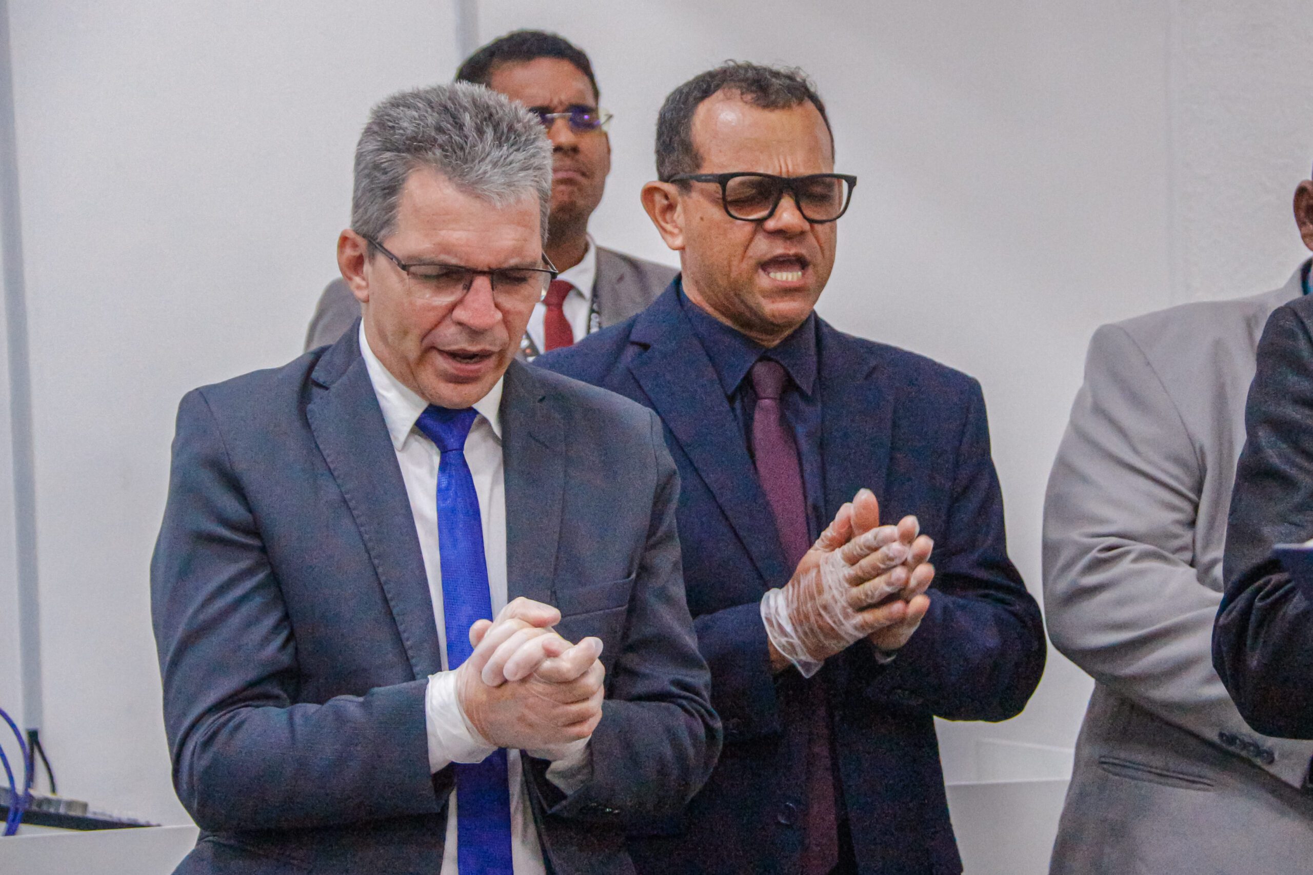 Pastor Cláudio prega sobre “como ser semelhante a Cristo” na última Santa Ceia de 2024 – Imagem: Anderson Siqueira/ADCOM