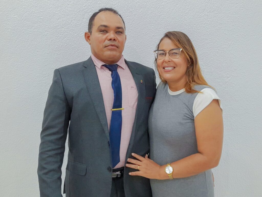 Presbítero Dário Fernandes e esposa – Imagem: ADCOM / Mídia AD Chã do Pilar