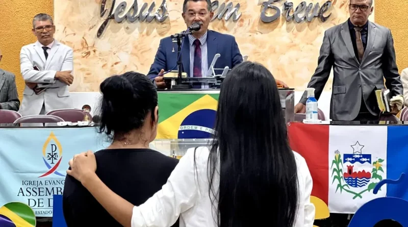 14 pessoas aceitam a Jesus no culto de missões de fevereiro da AD Chã do Pilar – Imagem: Ruan Lourenço/ADCOM
