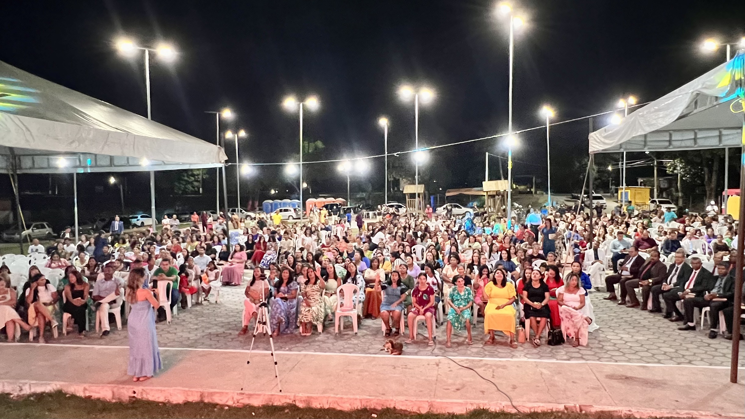 Mais de mil pessoas participam de culto de gratidão da vereadora Geane Veloso - Imagem: Ruan Max/ADCOM