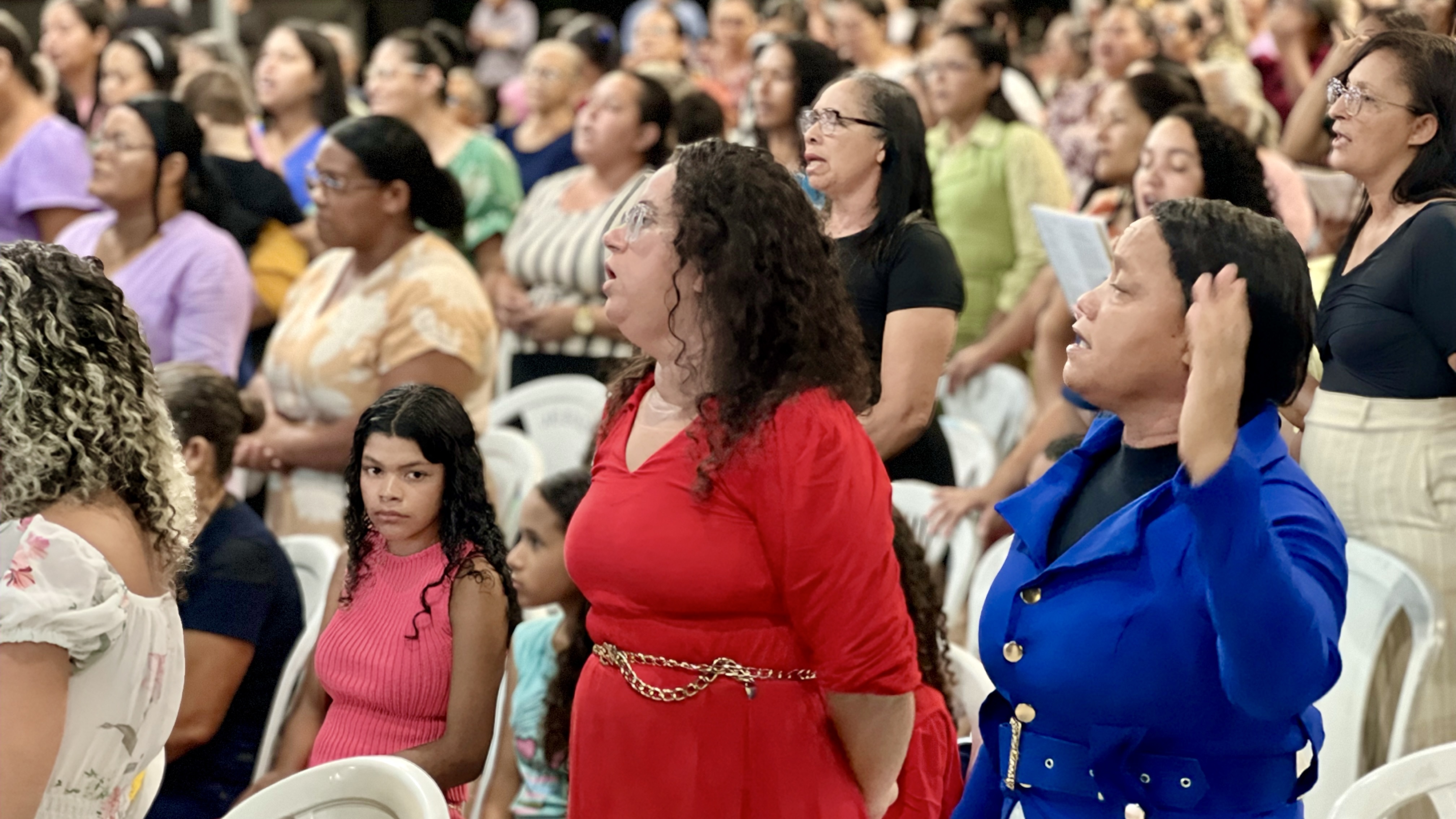 Mais de mil pessoas participam de culto de gratidão da vereadora Geane Veloso - Imagem: Ruan Max/ADCOM