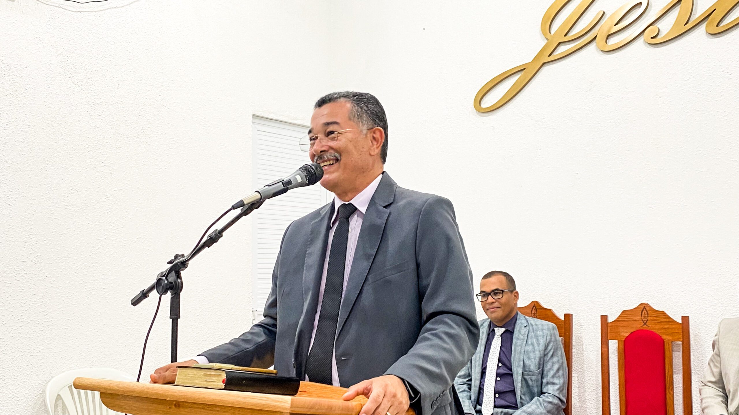 AD Chã do Pilar celebra os 55 anos do pastor Cláudio Lemos. Imagem: Gleyce Stefanny/ADCOM