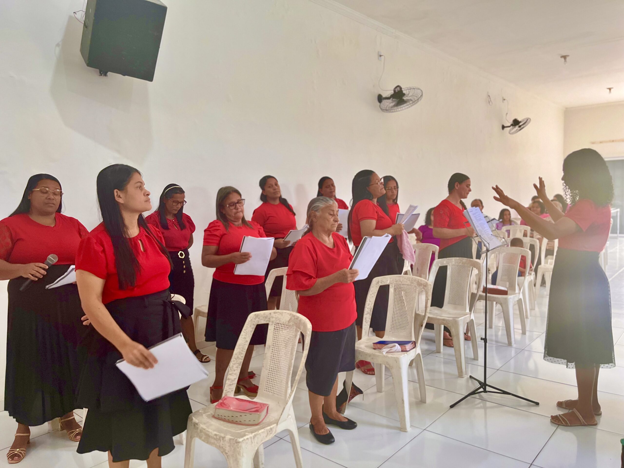 Congregação Mangabeira celebra 11 anos do departamento de senhoras, consagração e círculo de oração - Imagem: Rayssa Fernandes/ADCOM