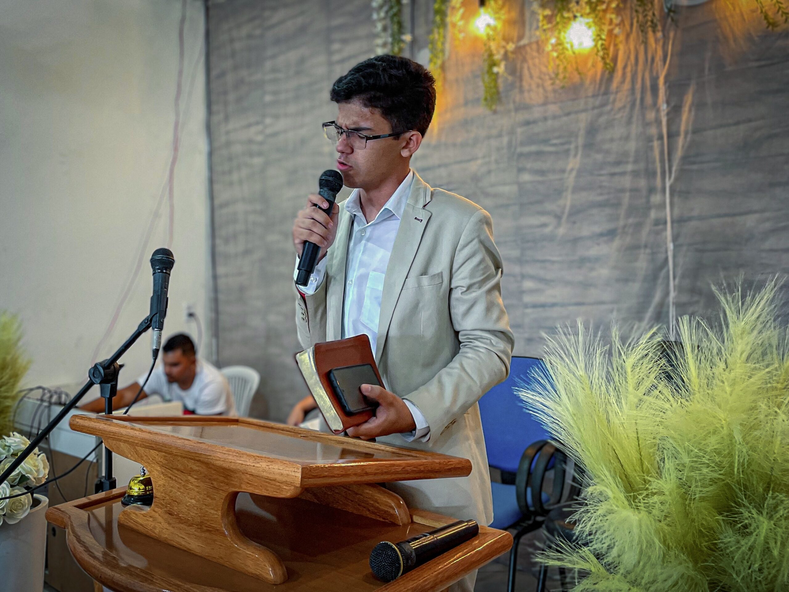 Departamento Vozes de Arcanjos celebra 24 anos com cultos de adoração e salvação de vidas – Imagem: Naely Vitória/ADCOM Departamento Vozes de Arcanjos celebra 24 anos com cultos de adoração e salvação de vidas – Imagem: Naely Vitória/ADCOM