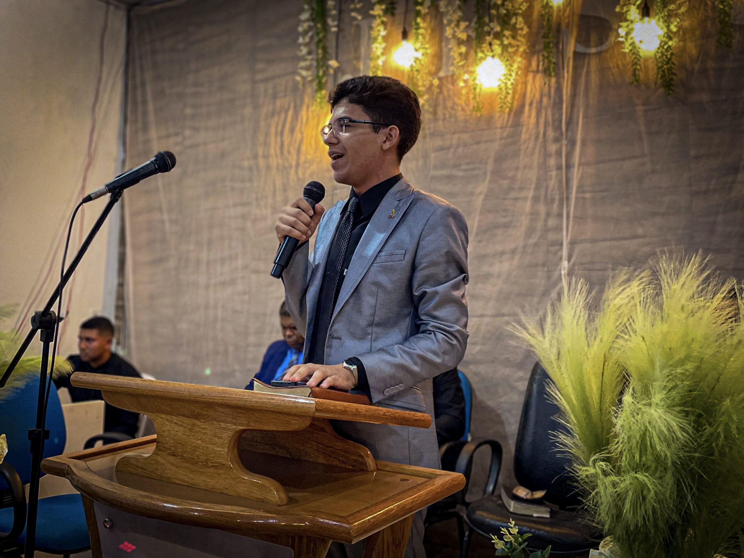 Departamento Vozes de Arcanjos celebra 24 anos com cultos de adoração e salvação de vidas – Imagem: Flávia Lopes/ADCOM Departamento Vozes de Arcanjos celebra 24 anos com cultos de adoração e salvação de vidas – Imagem: Flávia Lopes/ADCOM