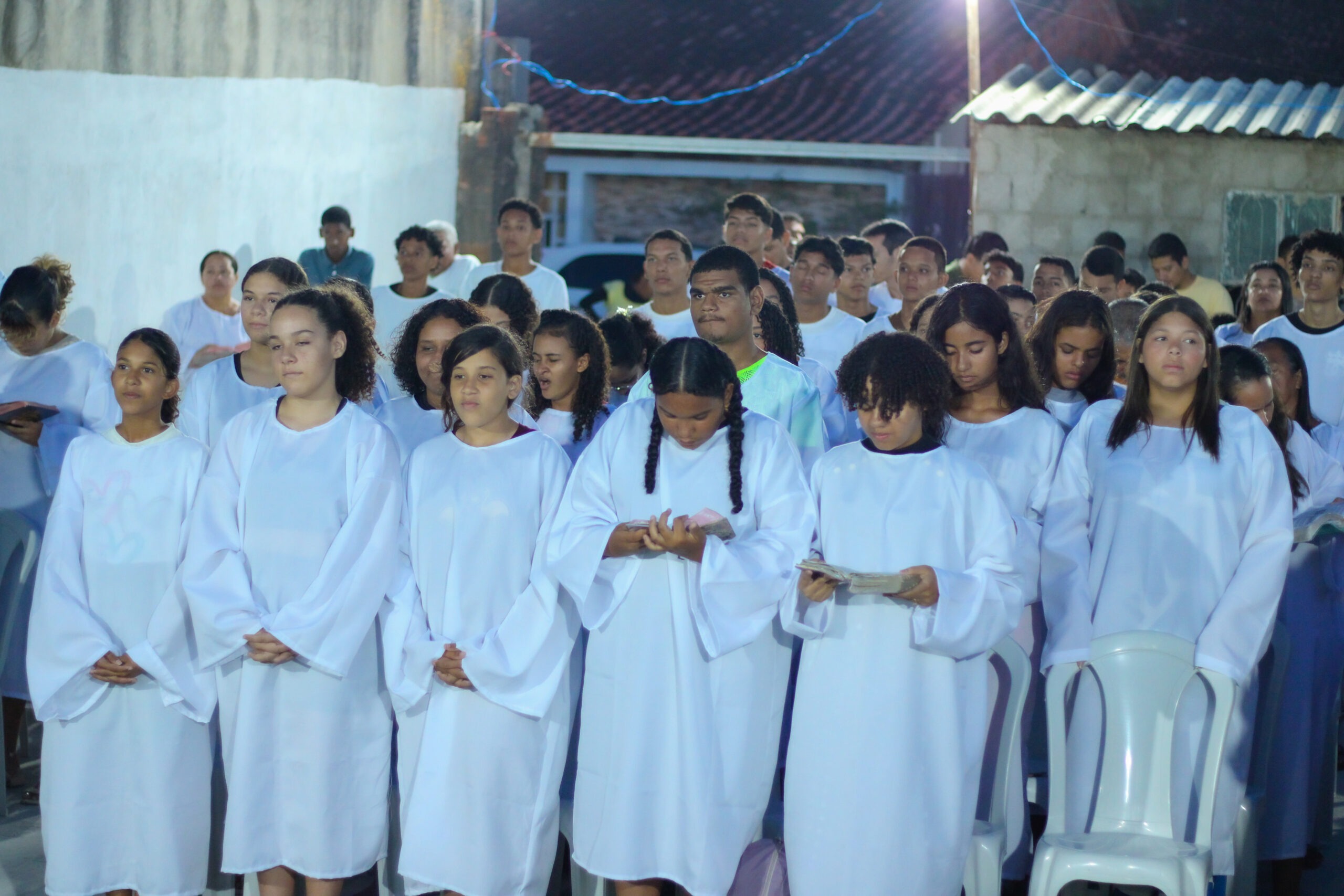 Assembleia de Deus em Chã do Pilar realiza batismo, Santa Ceia e ordenação de diáconos – Imagem: Nataniely Nogueira/ADCOM