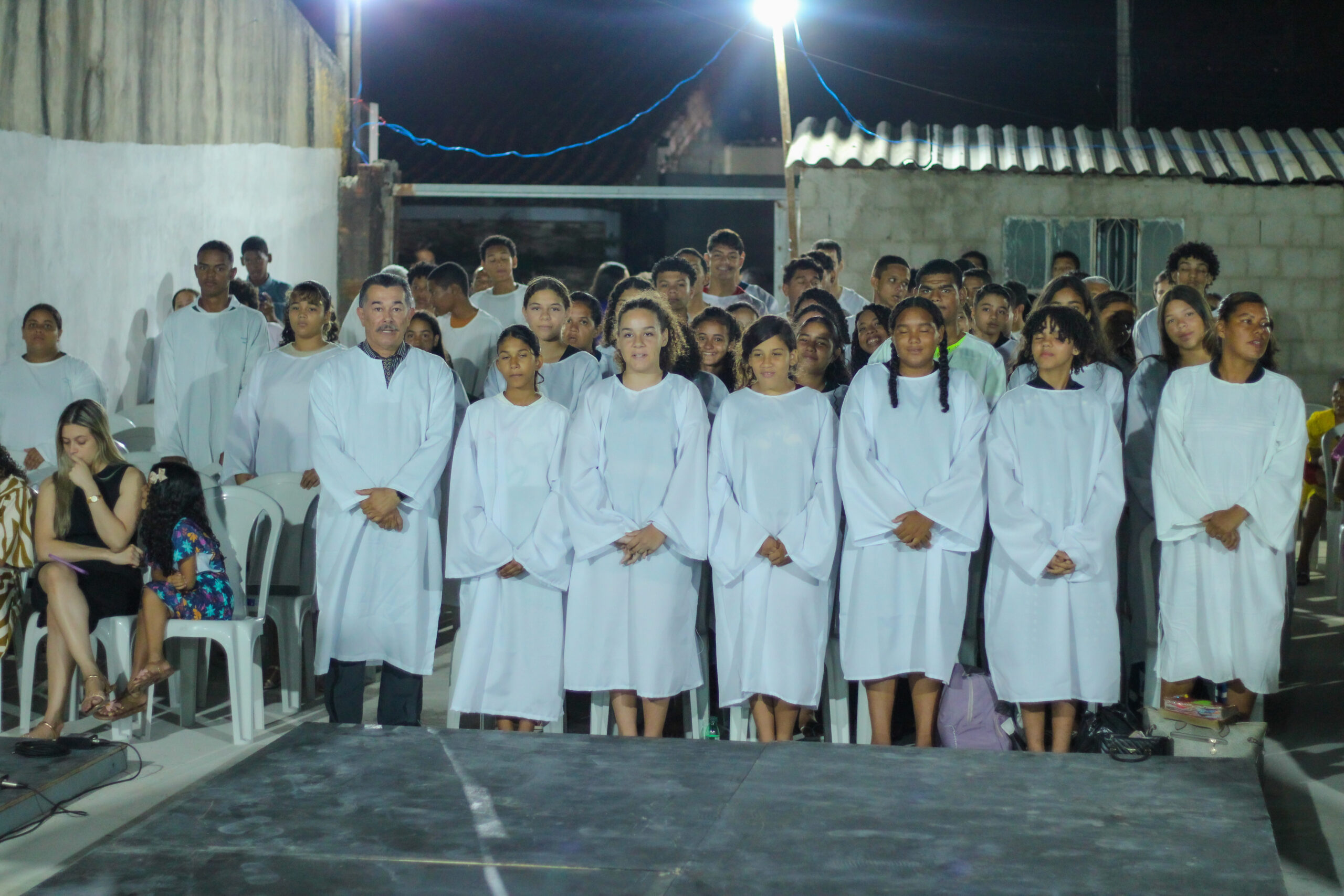 Assembleia de Deus em Chã do Pilar realiza batismo, Santa Ceia e ordenação de diáconos – Imagem: Nataniely Nogueira/ADCOM