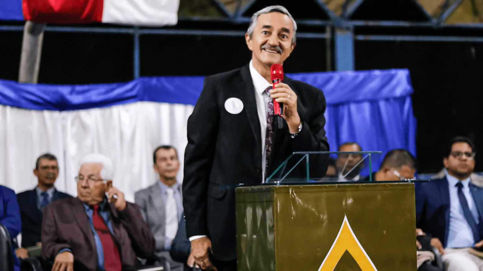 Cantor Ivonaldo Albuquerque (Recife).