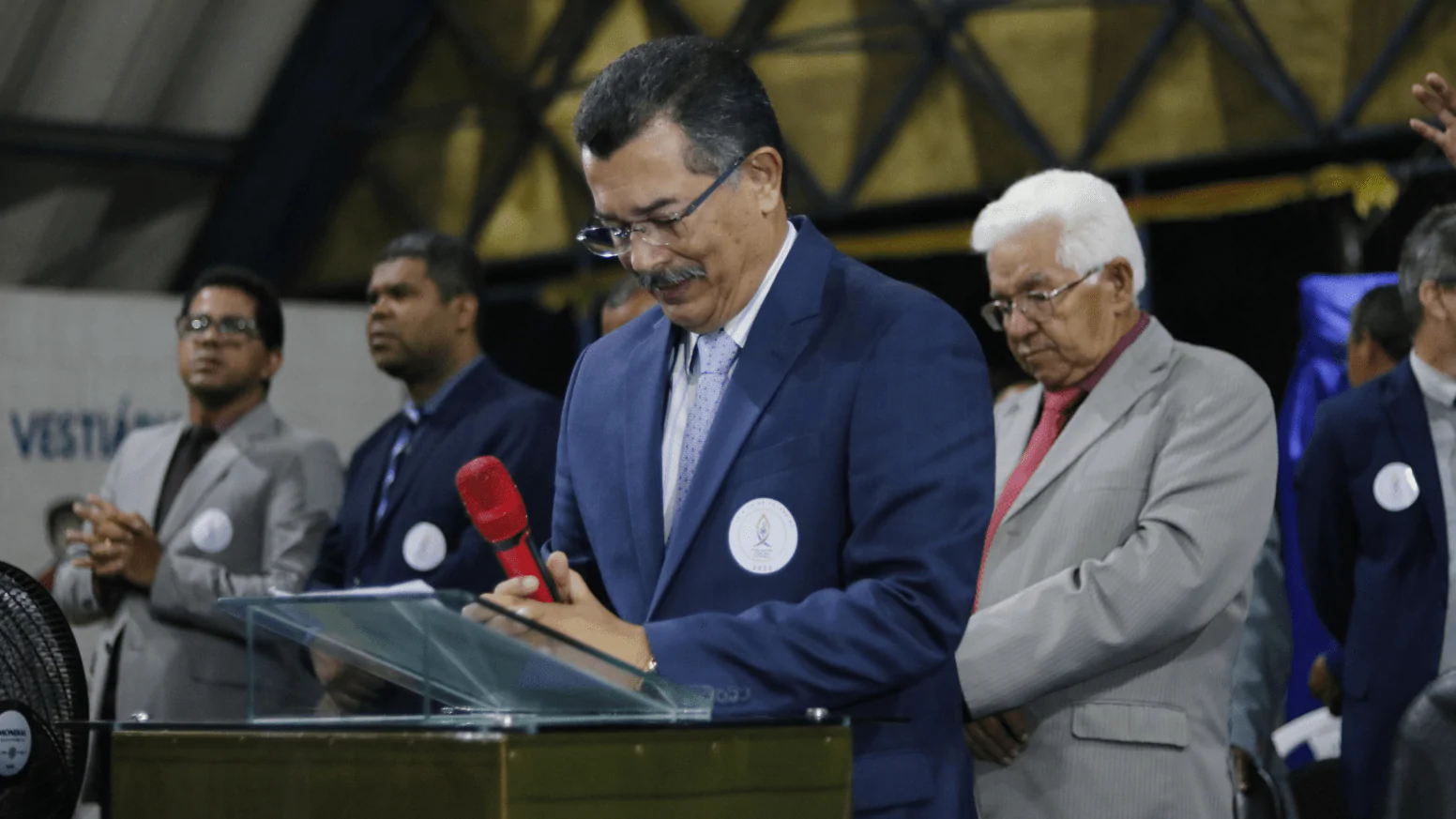 Pastor Cláudio Lemos no terceiro dia do Aviva 2023.