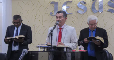 Culto de encerramento do 2° Retiro Jovem revela equipe campeã.