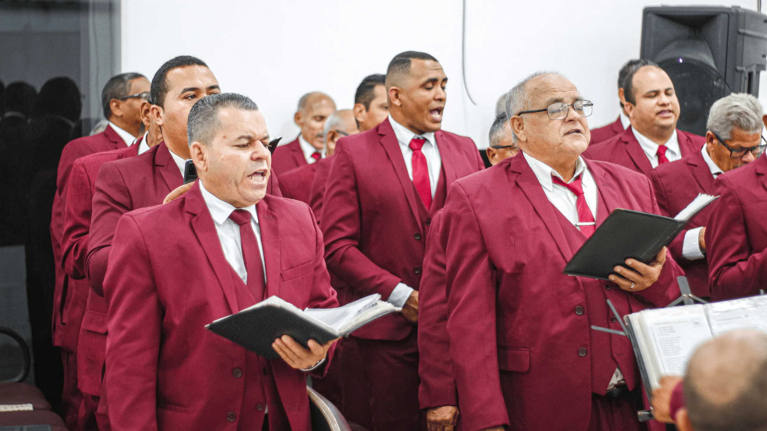 Departamento de senhores Chama Viva oferece culto de gratidão a Deus. Departamento de senhores Chama Viva oferece culto de gratidão a Deus.