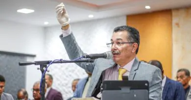 Pastor Cláudio Lemos inicia estudo bíblico na Santa Ceia de agosto.