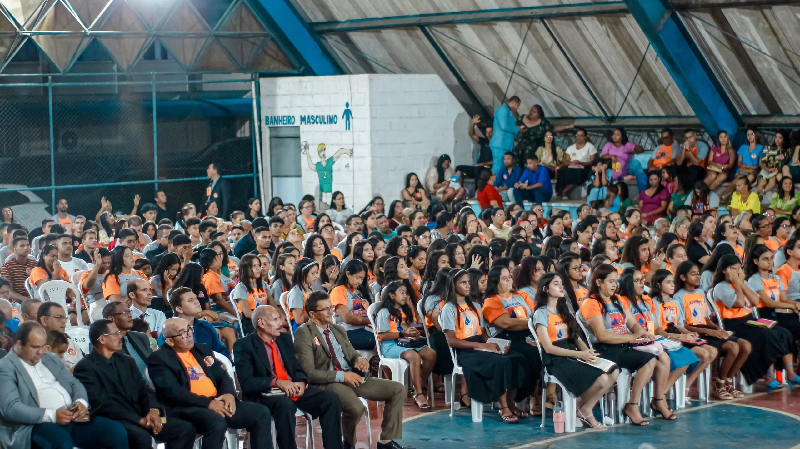 Quatro pessoas entregaram suas vidas a Cristo na abertura do 9° Aviva – Imagem: Anderson Siqueira/Mídia AD Chã do Pilar Quatro pessoas entregaram suas vidas a Cristo na abertura do 9° Aviva – Imagem: Anderson Siqueira/Mídia AD Chã do Pilar