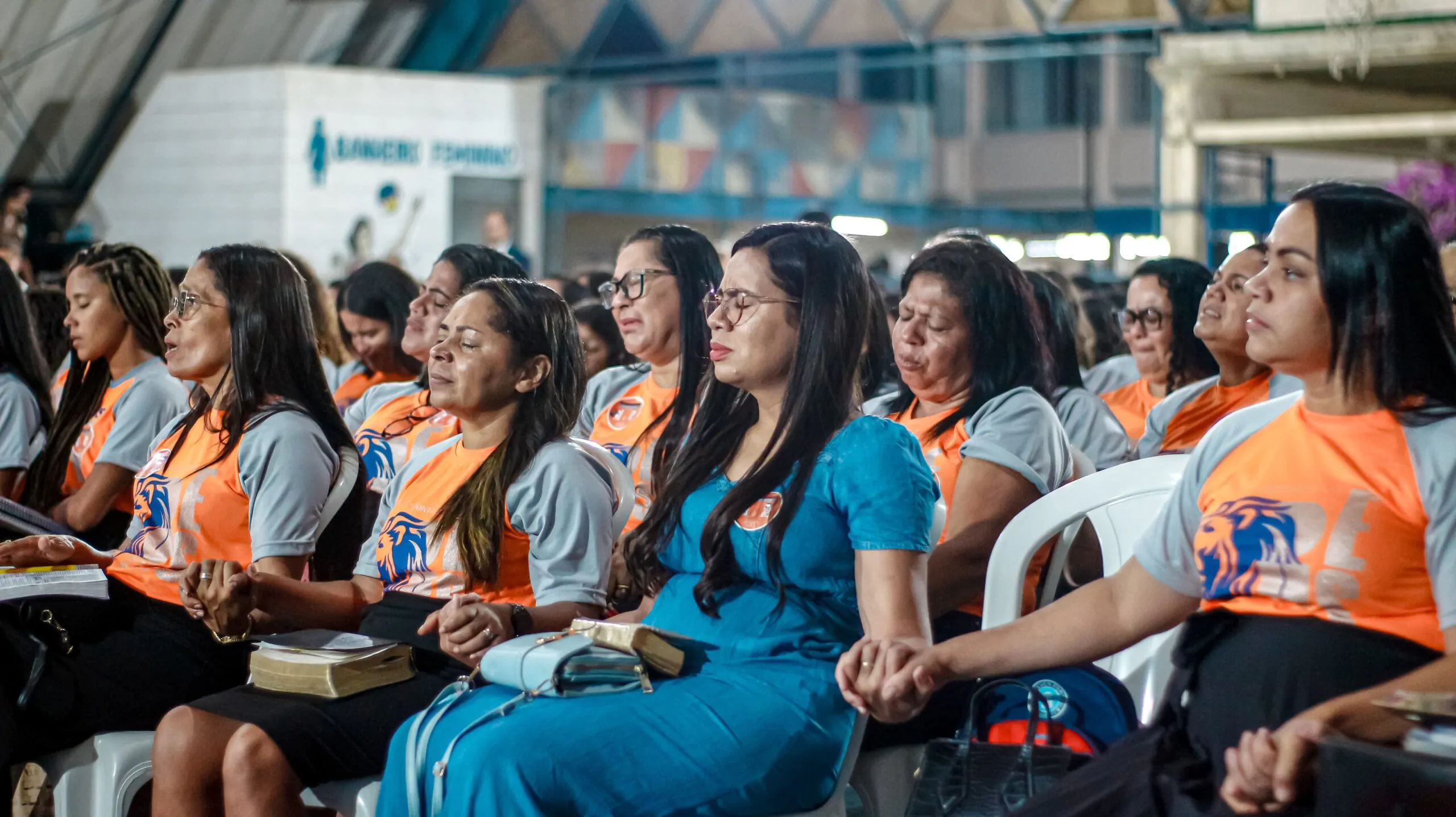 Quatro pessoas entregaram suas vidas a Cristo na abertura do 9° Aviva – Imagem: Anderson Siqueira/Mídia AD Chã do Pilar Quatro pessoas entregaram suas vidas a Cristo na abertura do 9° Aviva – Imagem: Anderson Siqueira/Mídia AD Chã do Pilar
