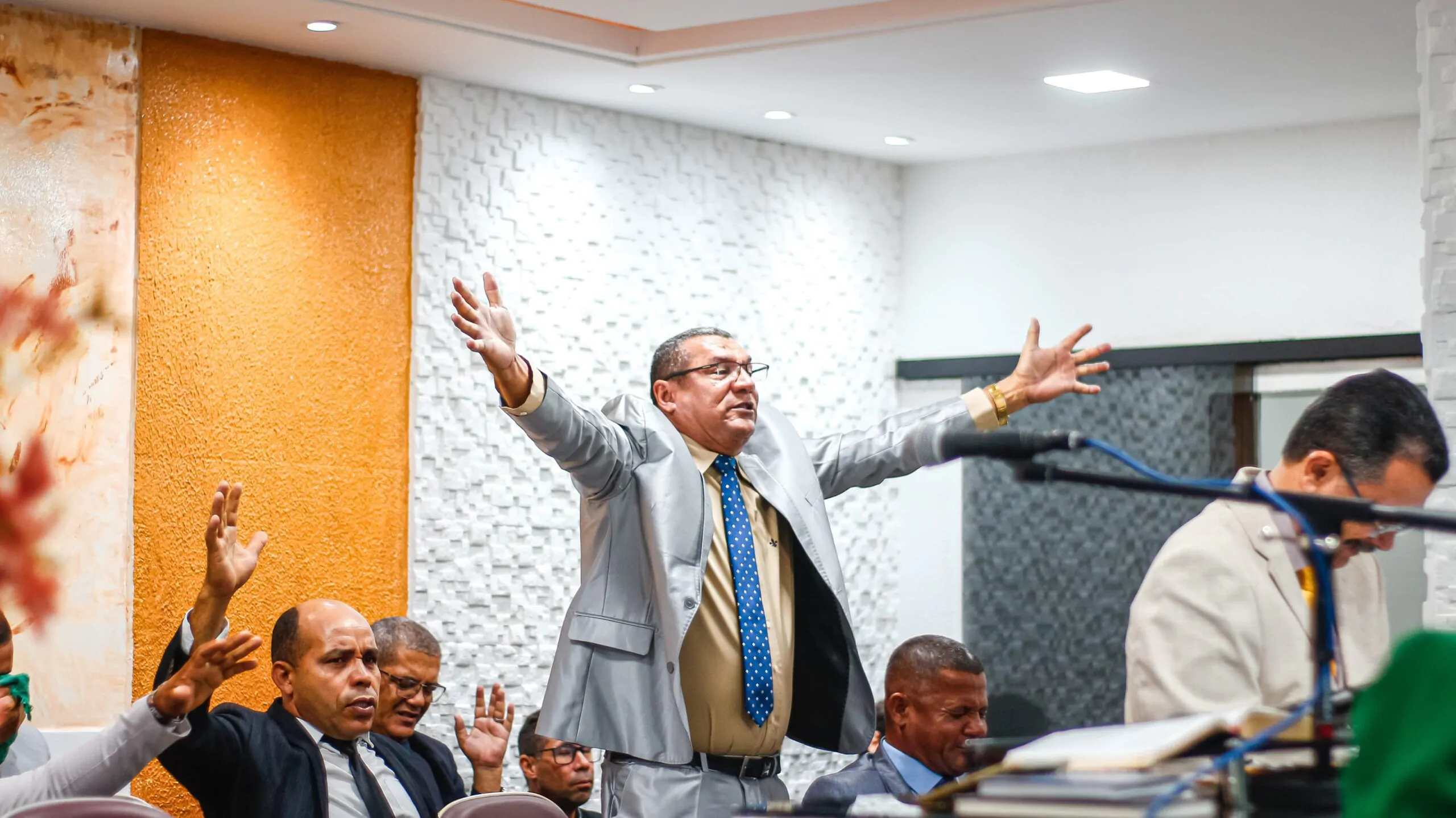 Santa Ceia: pastor Cláudio ministra sobre como obter vitória sobre a tentação – Imagem: Anderson Siqueira/Mídia AD Chã do Pilar