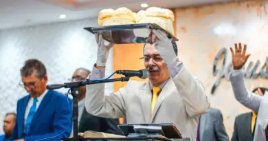 Santa Ceia: pastor Cláudio ministra sobre como obter vitória sobre a tentação – Imagem: Anderson Siqueira/Mídia AD Chã do Pilar