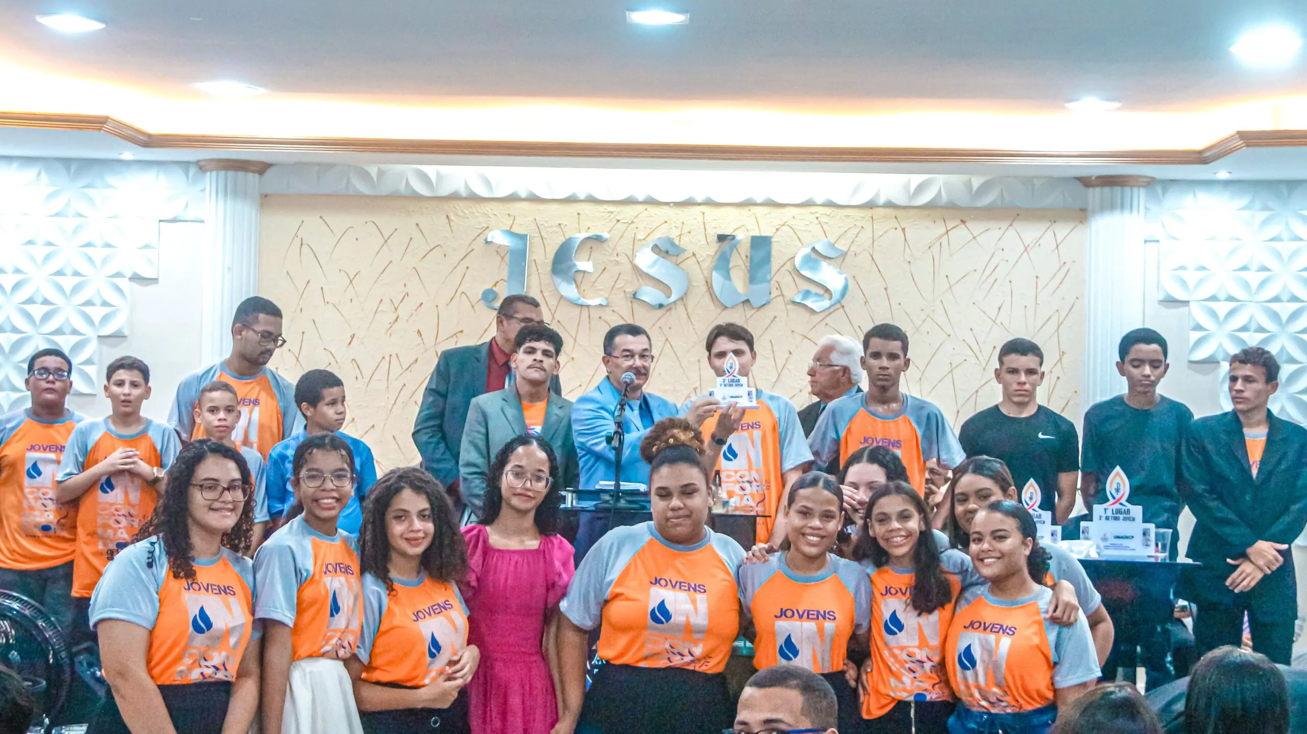 Jovens são batizados no Espírito Santo e profetizam no encerramento do 3º Retiro – Imagem: Anderson Siqueira/Mídia AD Chã do Pilar Jovens são batizados no Espírito Santo e profetizam no encerramento do 3º Retiro – Imagem: Anderson Siqueira/Mídia AD Chã do Pilar
