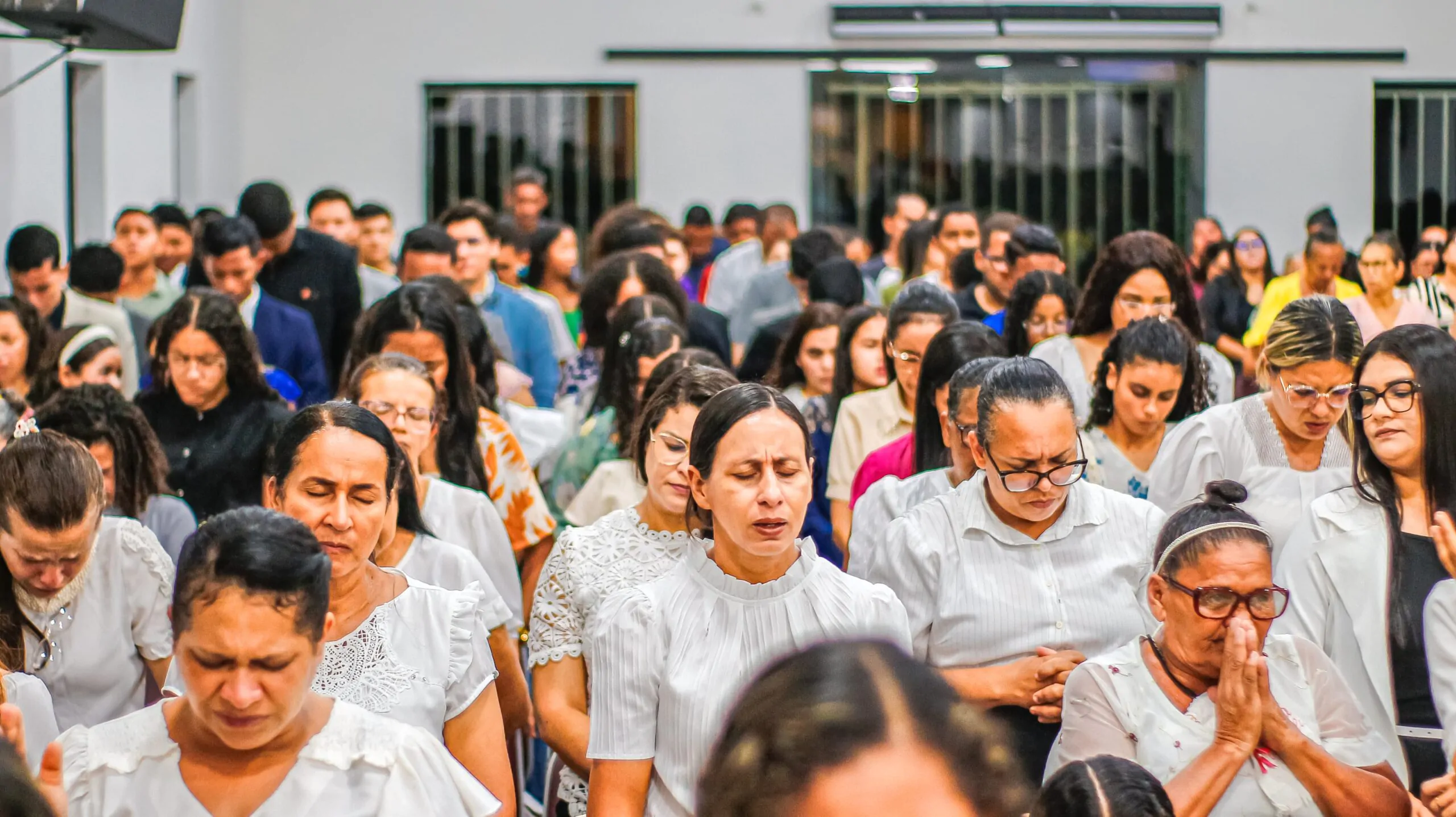 Santa Ceia: “O Senhor está com os braços de misericórdia abertos para você” – Imagem: Anderson Siqueira/Mídia AD Chã do Pilar