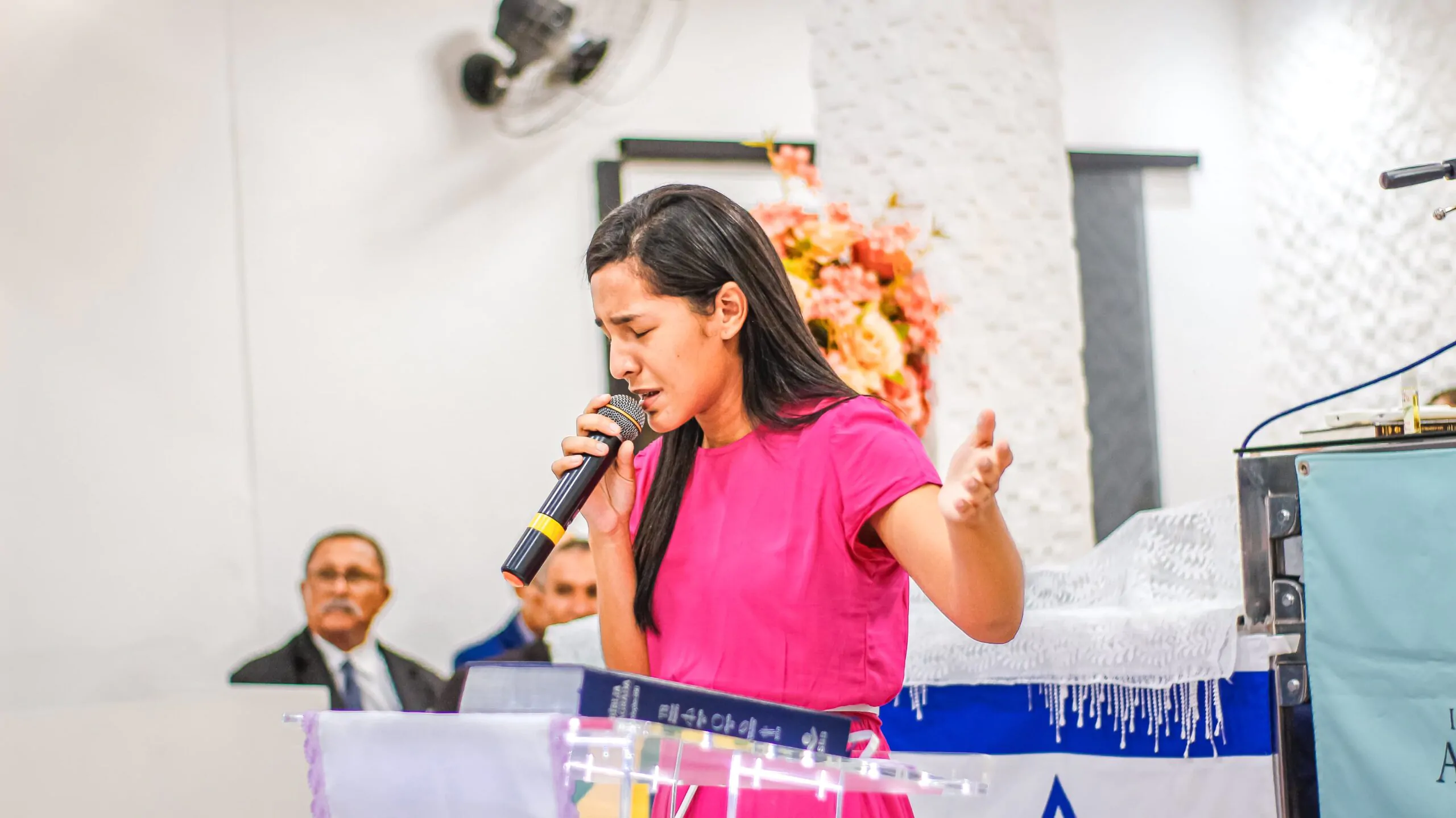 Santa Ceia: “O Senhor está com os braços de misericórdia abertos para você” – Imagem: Anderson Siqueira/Mídia AD Chã do Pilar