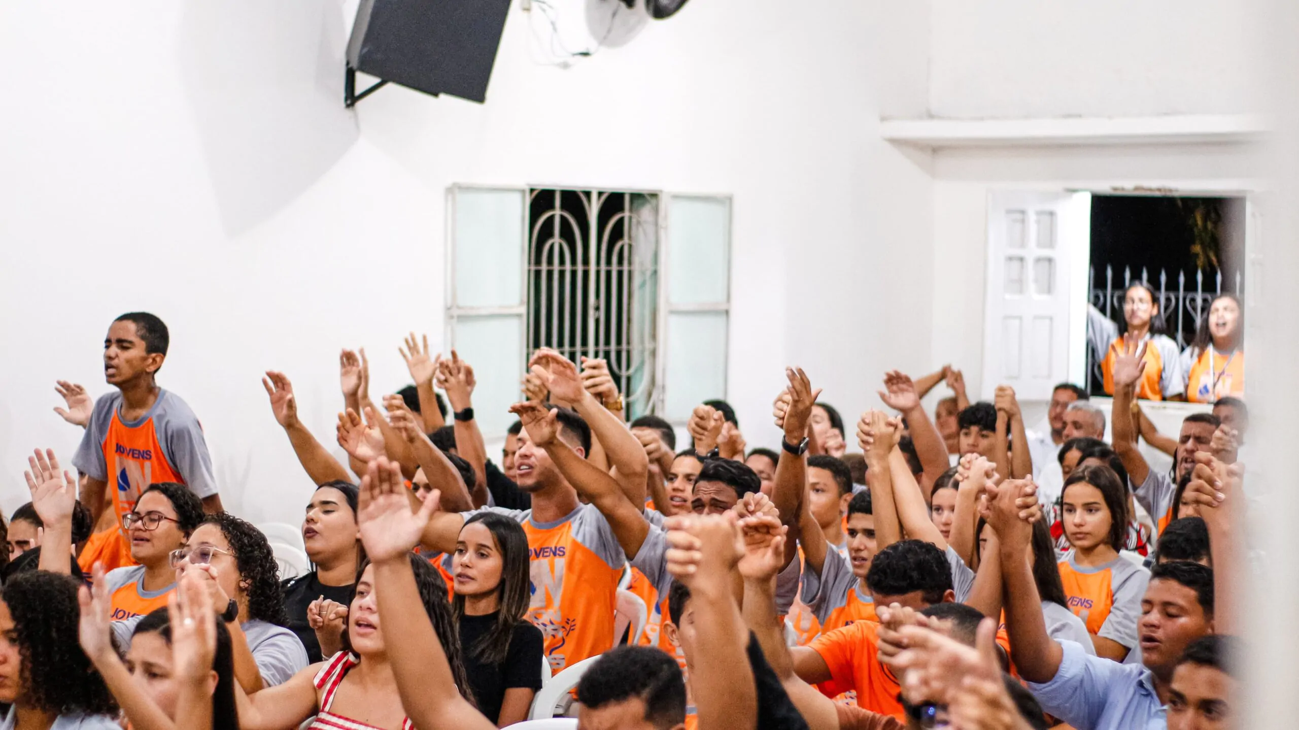 Duas pessoas retornaram para Cristo no 1° Encontro Jovem de 2024 – Imagem: Anderson Siqueira/Mídia AD Chã do Pilar Duas pessoas retornaram para Cristo no 1° Encontro Jovem de 2024 – Imagem: Anderson Siqueira/Mídia AD Chã do Pilar
