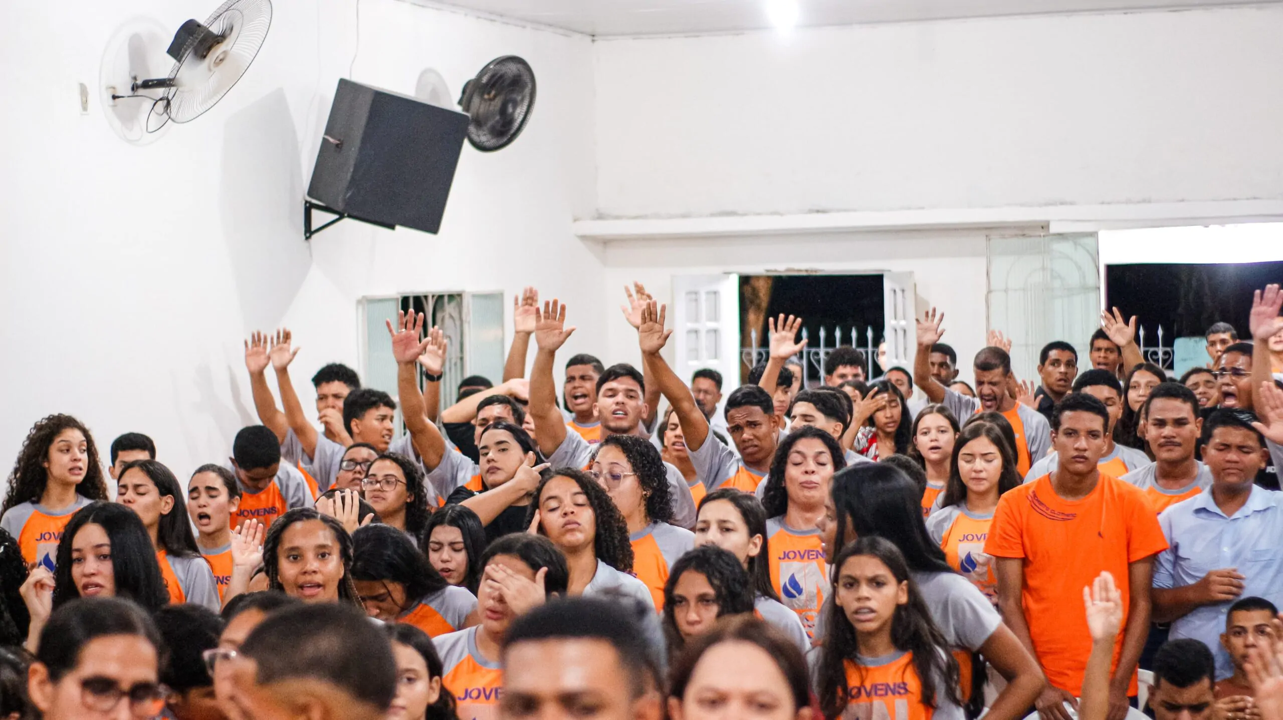 Duas pessoas retornaram para Cristo no 1° Encontro Jovem de 2024 – Imagem: Anderson Siqueira/Mídia AD Chã do Pilar Duas pessoas retornaram para Cristo no 1° Encontro Jovem de 2024 – Imagem: Anderson Siqueira/Mídia AD Chã do Pilar