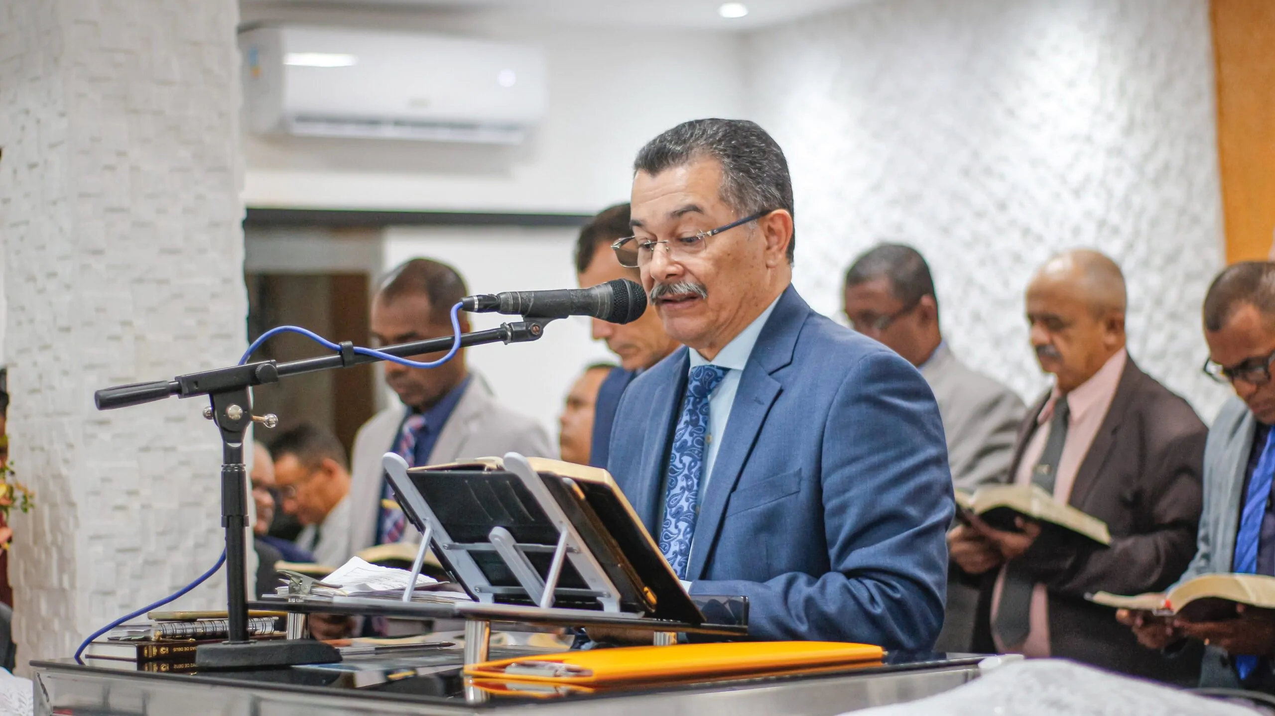 Santa Ceia: “quando erramos o nome de Cristo é quem sofre”, afirma pastor Cláudio – Imagem: Anderson Siqueira/Mídia AD Chã do Pilar Santa Ceia: “quando erramos o nome de Cristo é quem sofre”, afirma pastor Cláudio – Imagem: Anderson Siqueira/Mídia AD Chã do Pilar