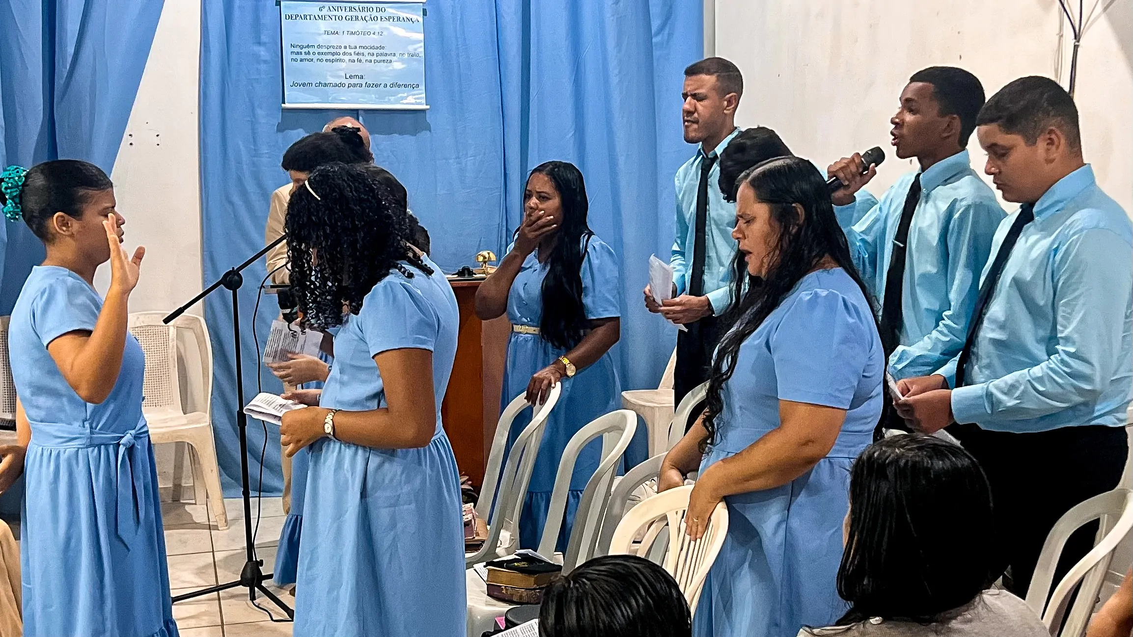 Congregação Cruzeiro: Departamento de jovens realiza culto de ação de graças pelo 6º aniversário - Imagem: Ruan Lourenço/ADCOM Congregação Cruzeiro: Departamento de jovens realiza culto de ação de graças pelo 6º aniversário - Imagem: Ruan Lourenço/ADCOM