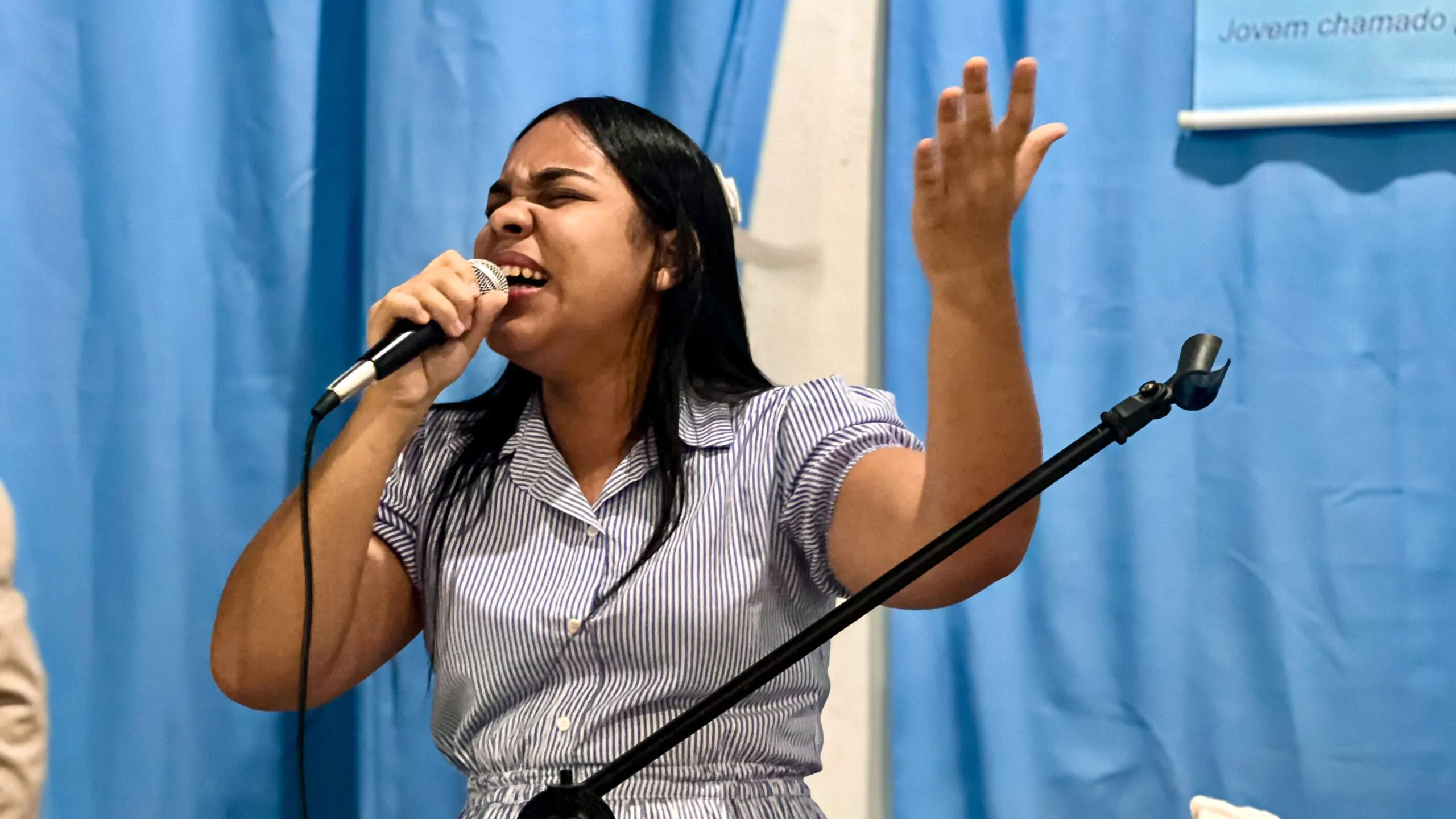 Congregação Cruzeiro: Departamento de jovens realiza culto de ação de graças pelo 6º aniversário - Imagem: Ruan Lourenço/ADCOM Congregação Cruzeiro: Departamento de jovens realiza culto de ação de graças pelo 6º aniversário - Imagem: Ruan Lourenço/ADCOM