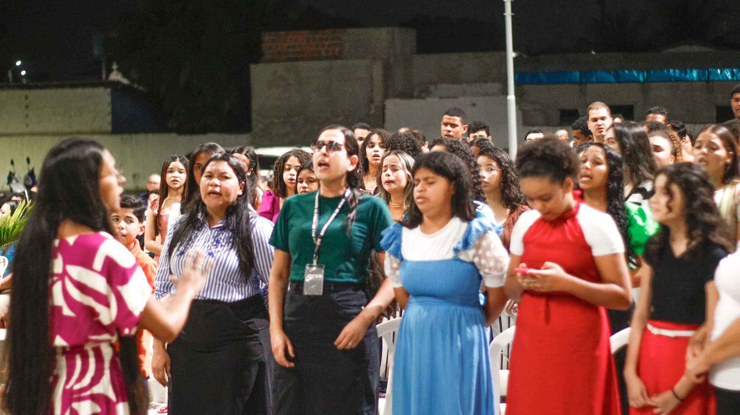 SEMADECP: Duas pessoas aceitam a Jesus na Cruzada Evangelística realizada pela Secretaria de Missões – Imagem: Anderson Siqueira/ADCOM