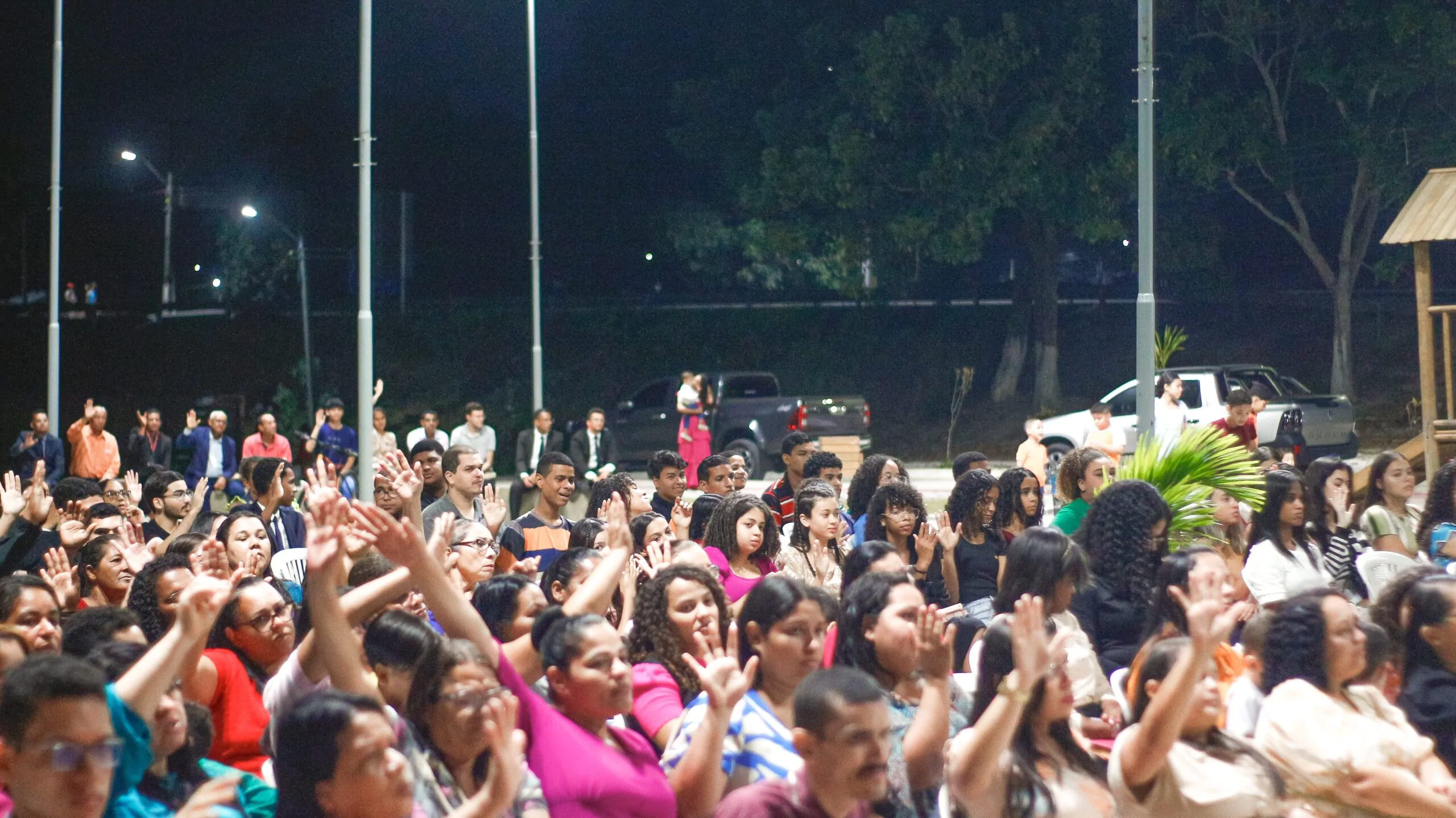 SEMADECP: Duas pessoas aceitam a Jesus na Cruzada Evangelística realizada pela Secretaria de Missões – Imagem: Anderson Siqueira/ADCOM