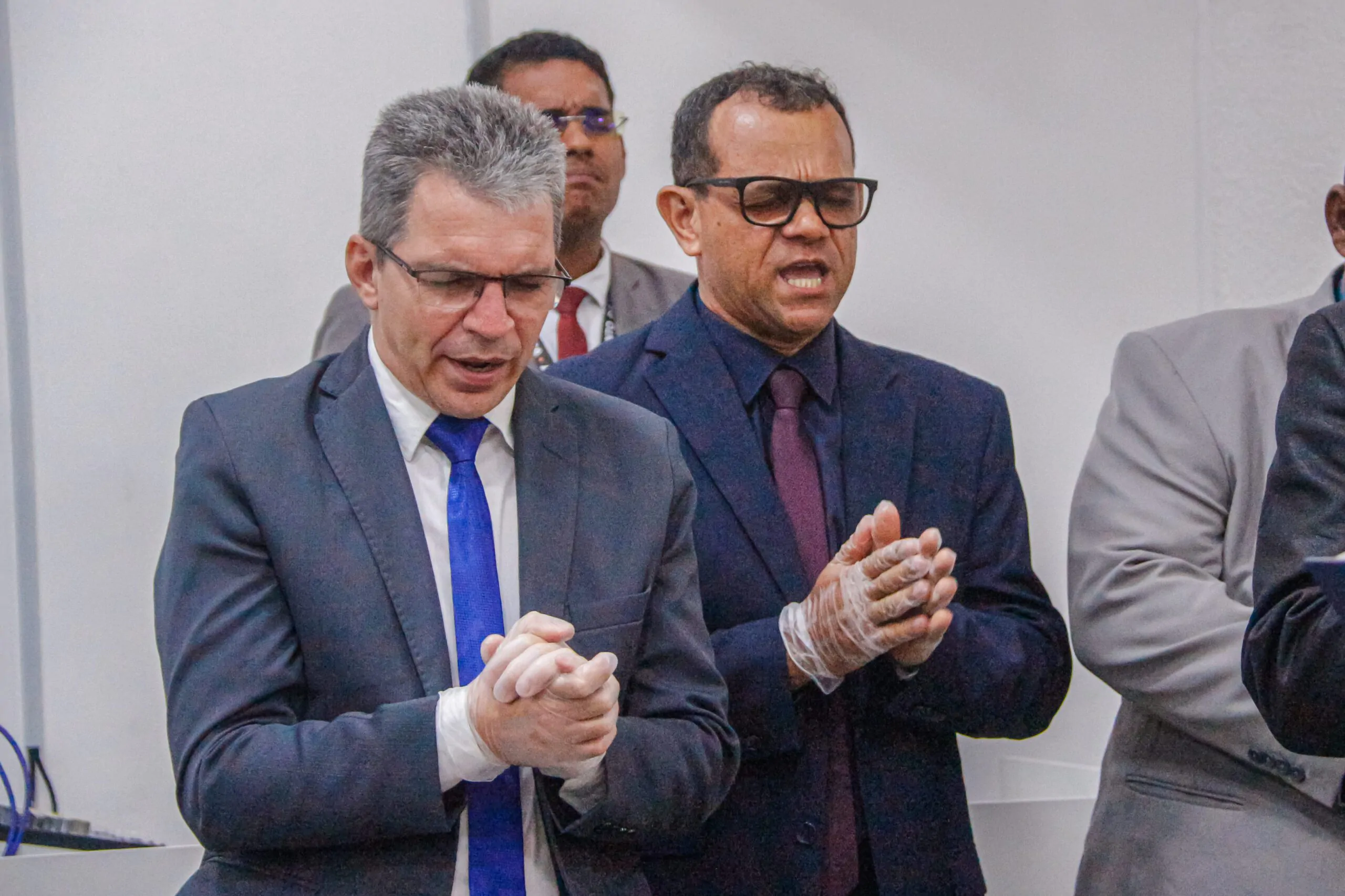 Pastor Cláudio prega sobre “como ser semelhante a Cristo” na última Santa Ceia de 2024 – Imagem: Anderson Siqueira/ADCOM