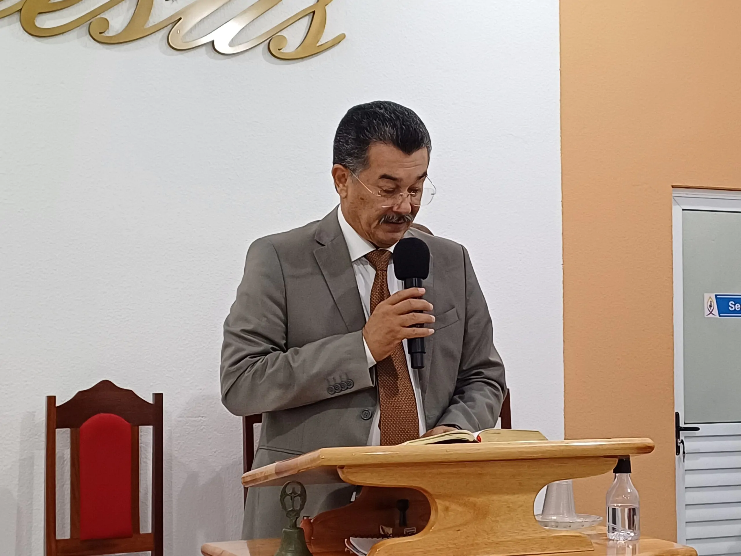 Congregação Imburi celebra os 55 anos do pastor Cláudio Lemos – Imagem: Eduarda dos Santos/ADCOM