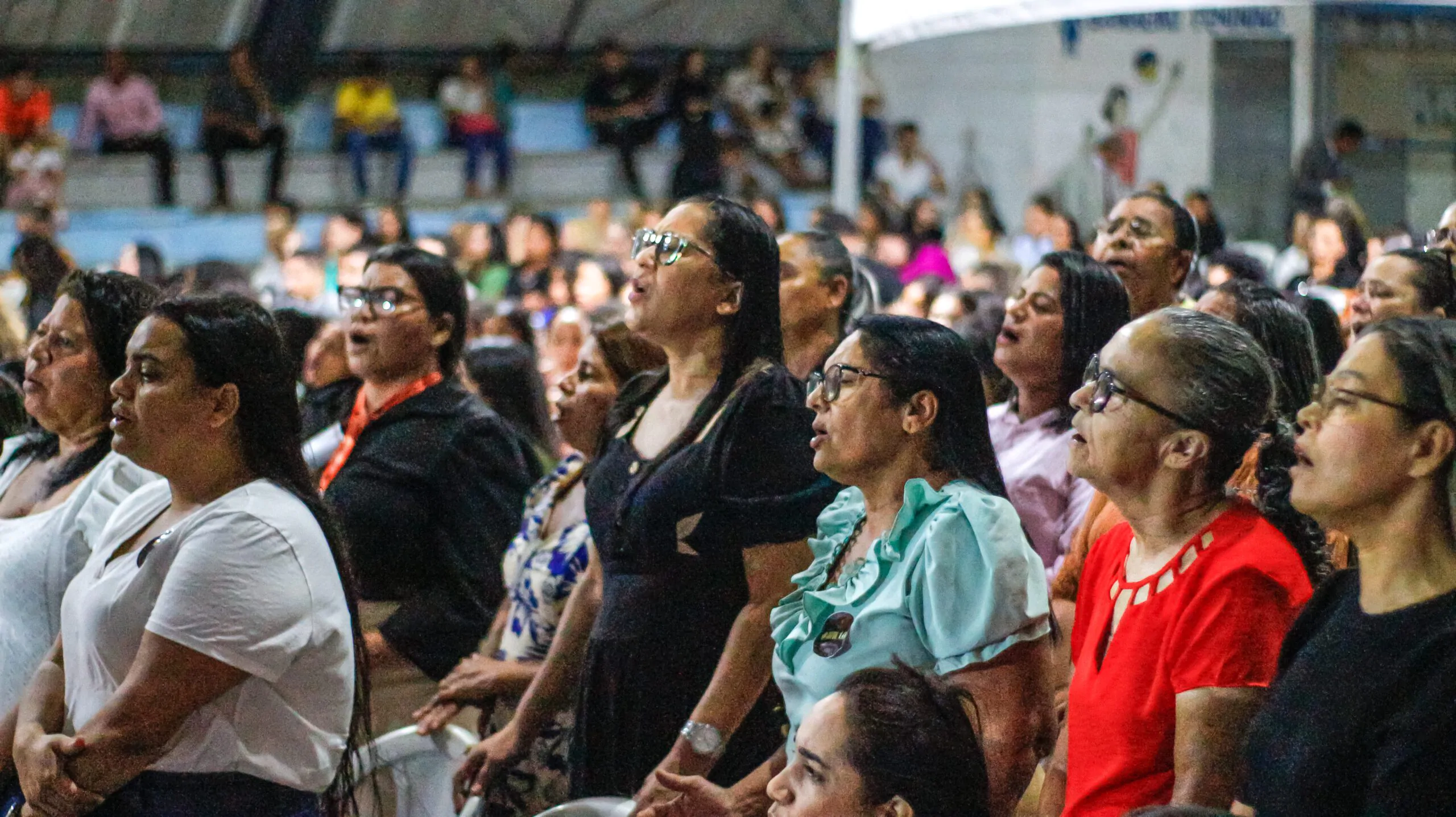 Noite de salvação e renovo marca o segundo dia do 10° Aviva Chã do Pilar - Imagem: Iasmin Oliveira/ADCOM