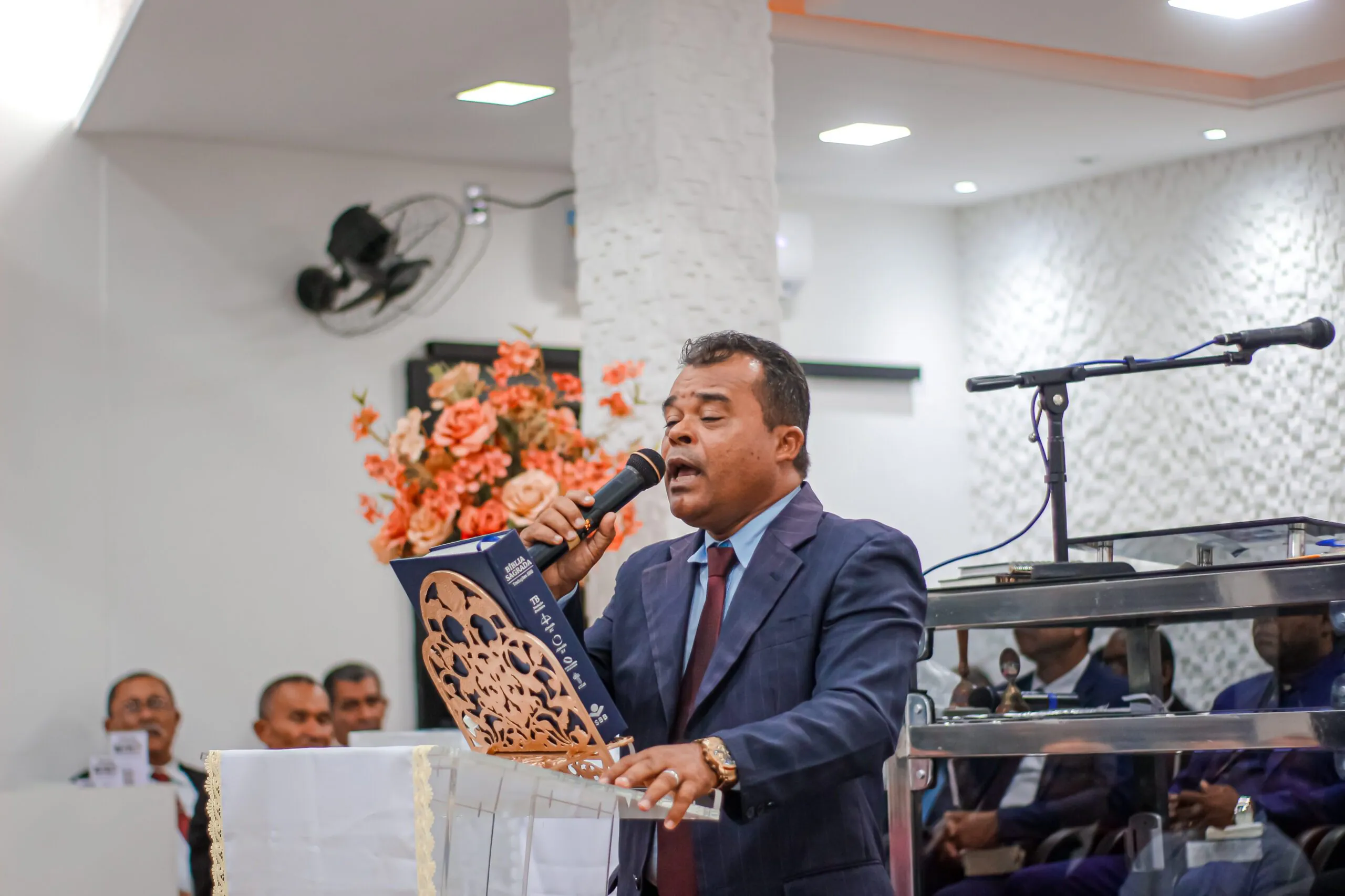 Assembleia de Deus em Chã do Pilar realiza o culto de Santa Ceia do mês de março - Imagem: Anderson Siqueira/ADCOM Assembleia de Deus em Chã do Pilar realiza o culto de Santa Ceia do mês de março - Imagem: Anderson Siqueira/ADCOM